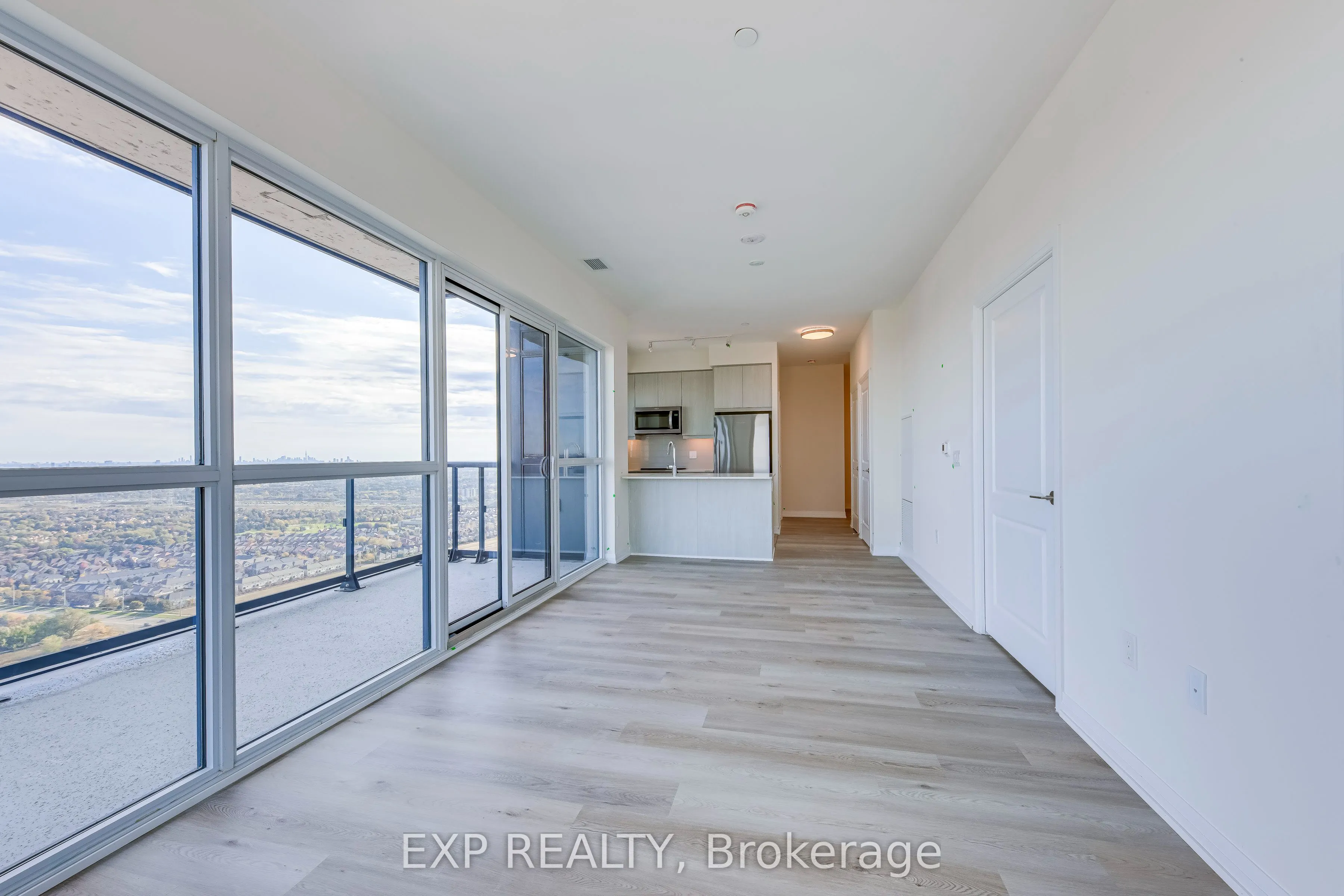 15 Watergarden Drive, #3608