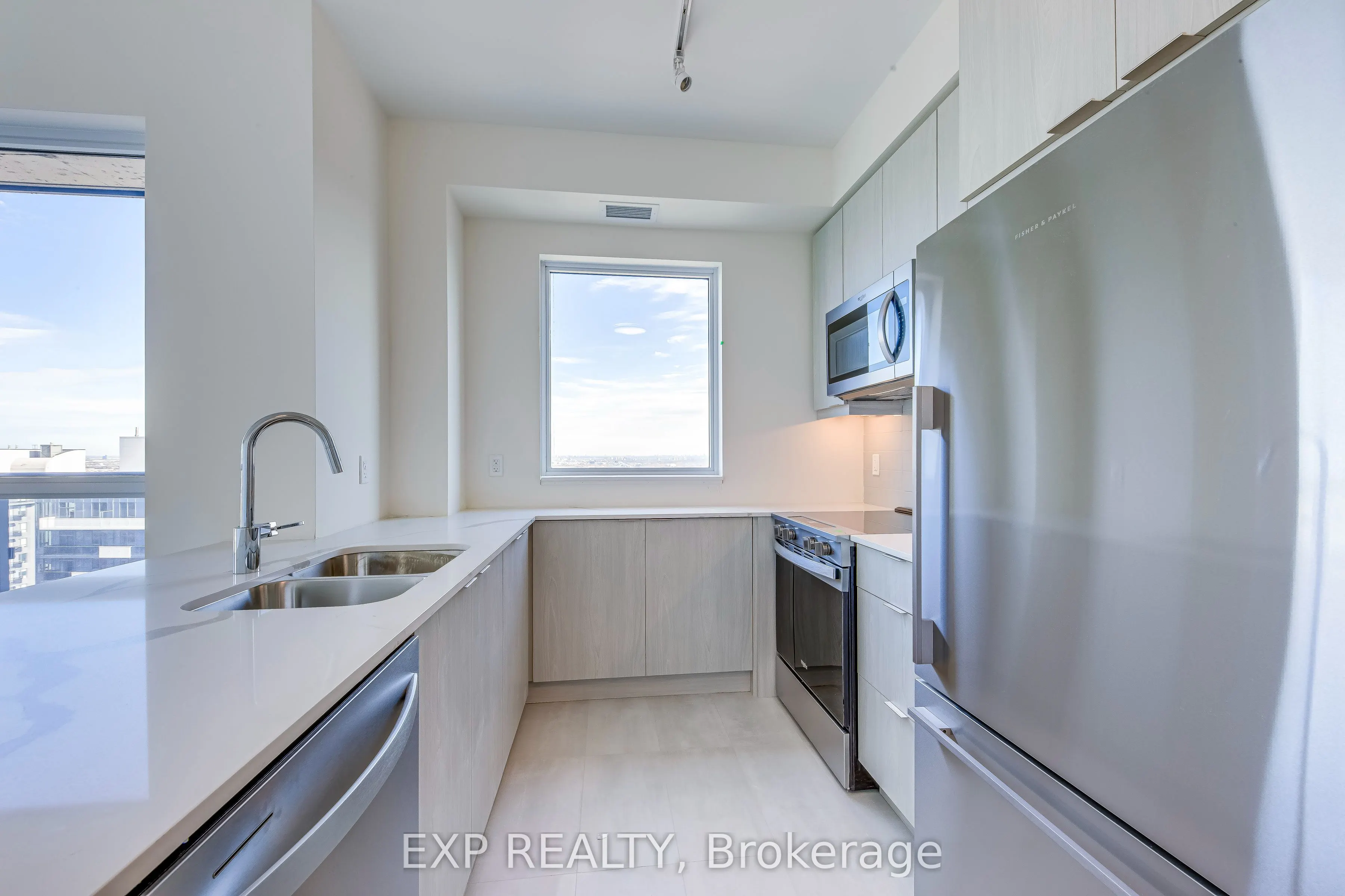 15 Watergarden Drive, #3608