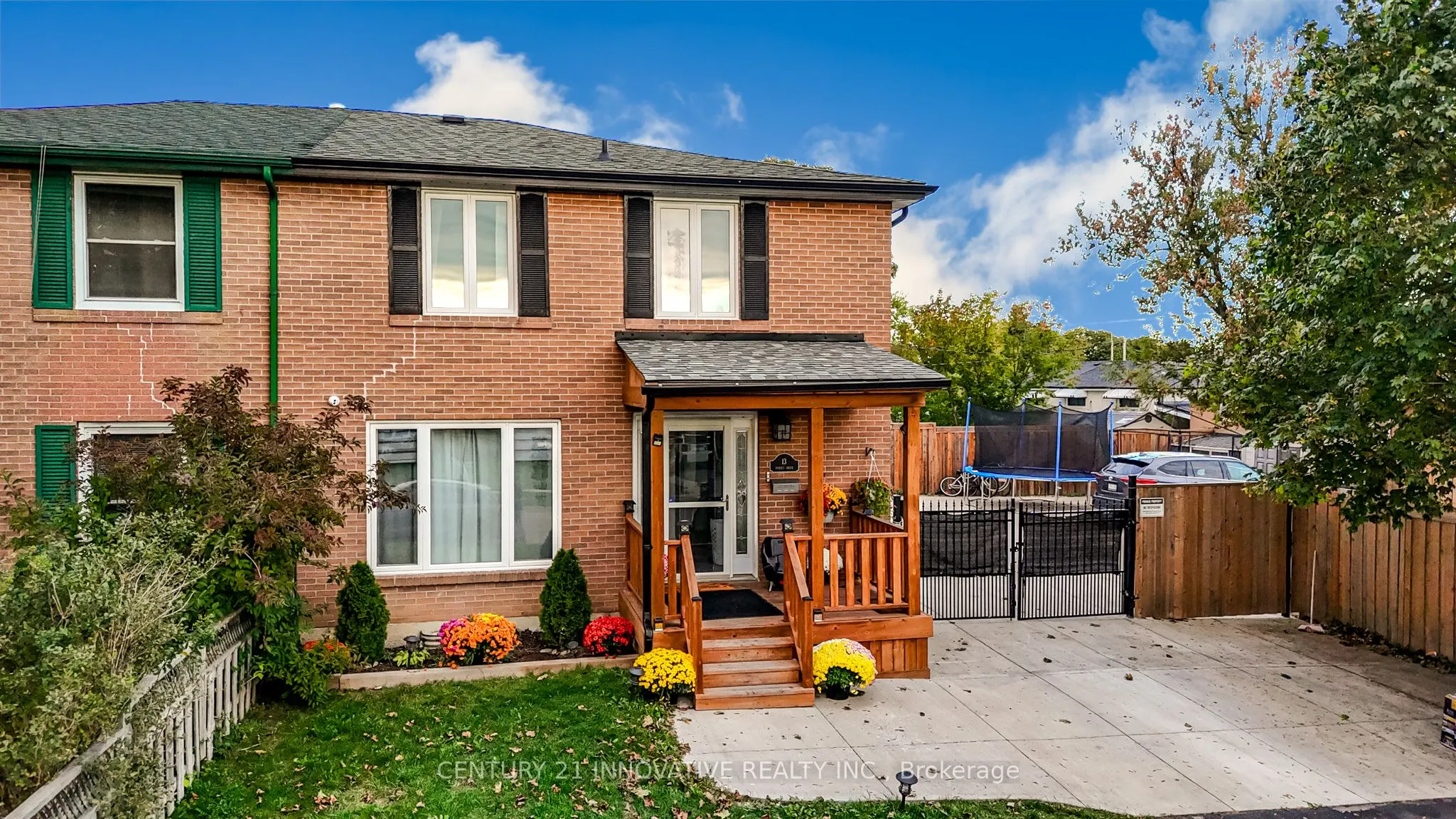 13 Dorset Drive