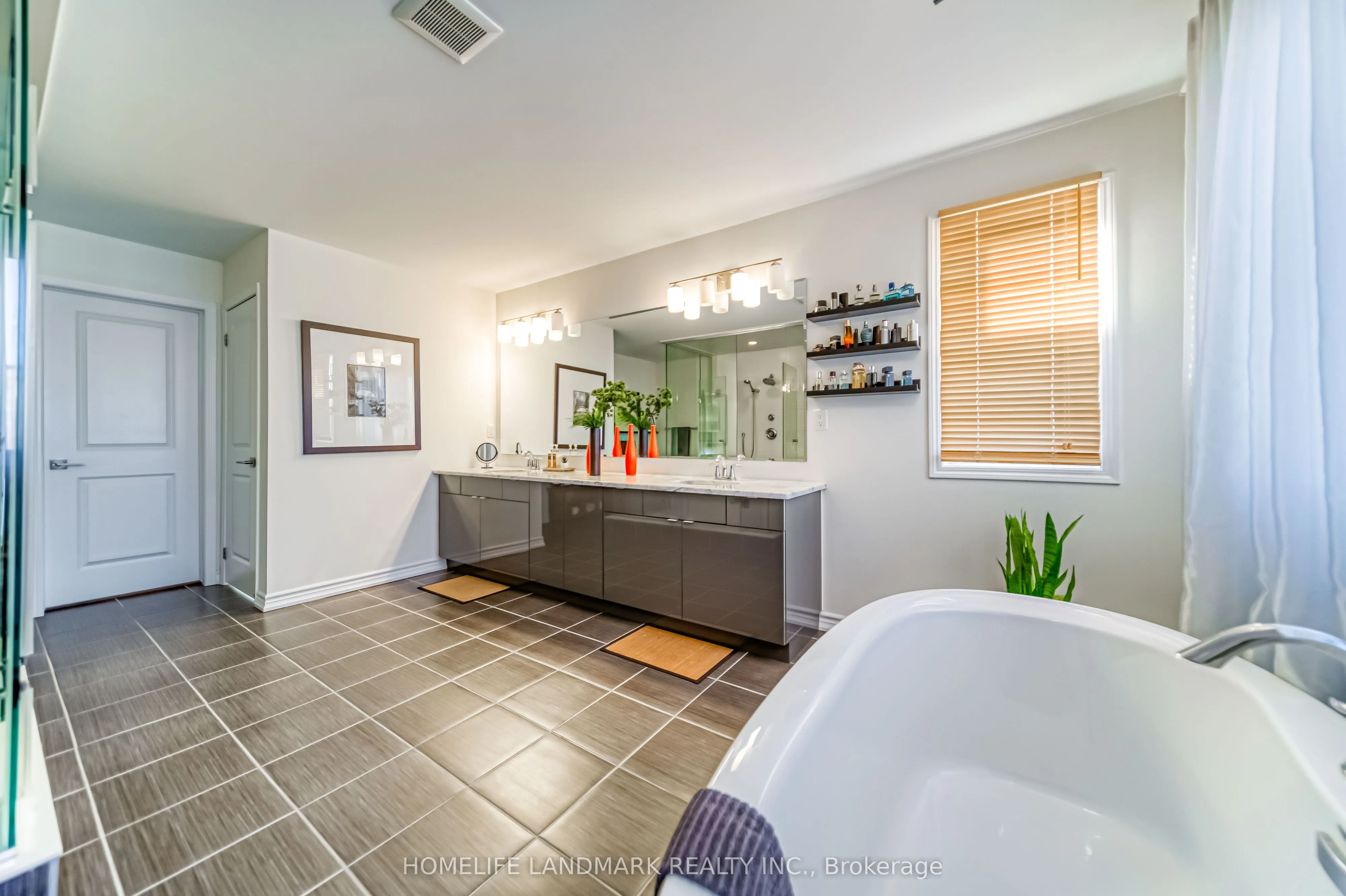 294 Valermo Drive