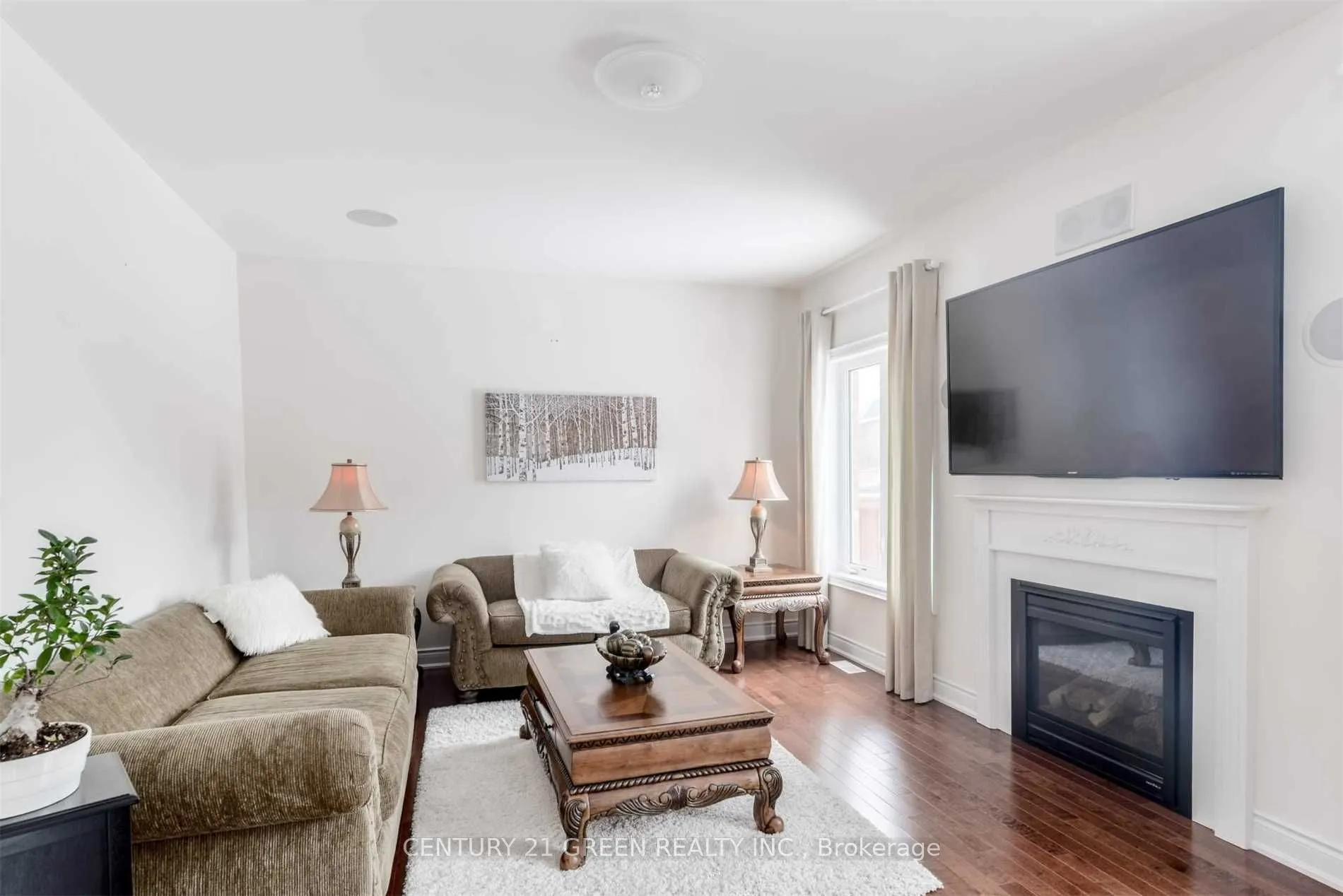 16 Valleyway Drive