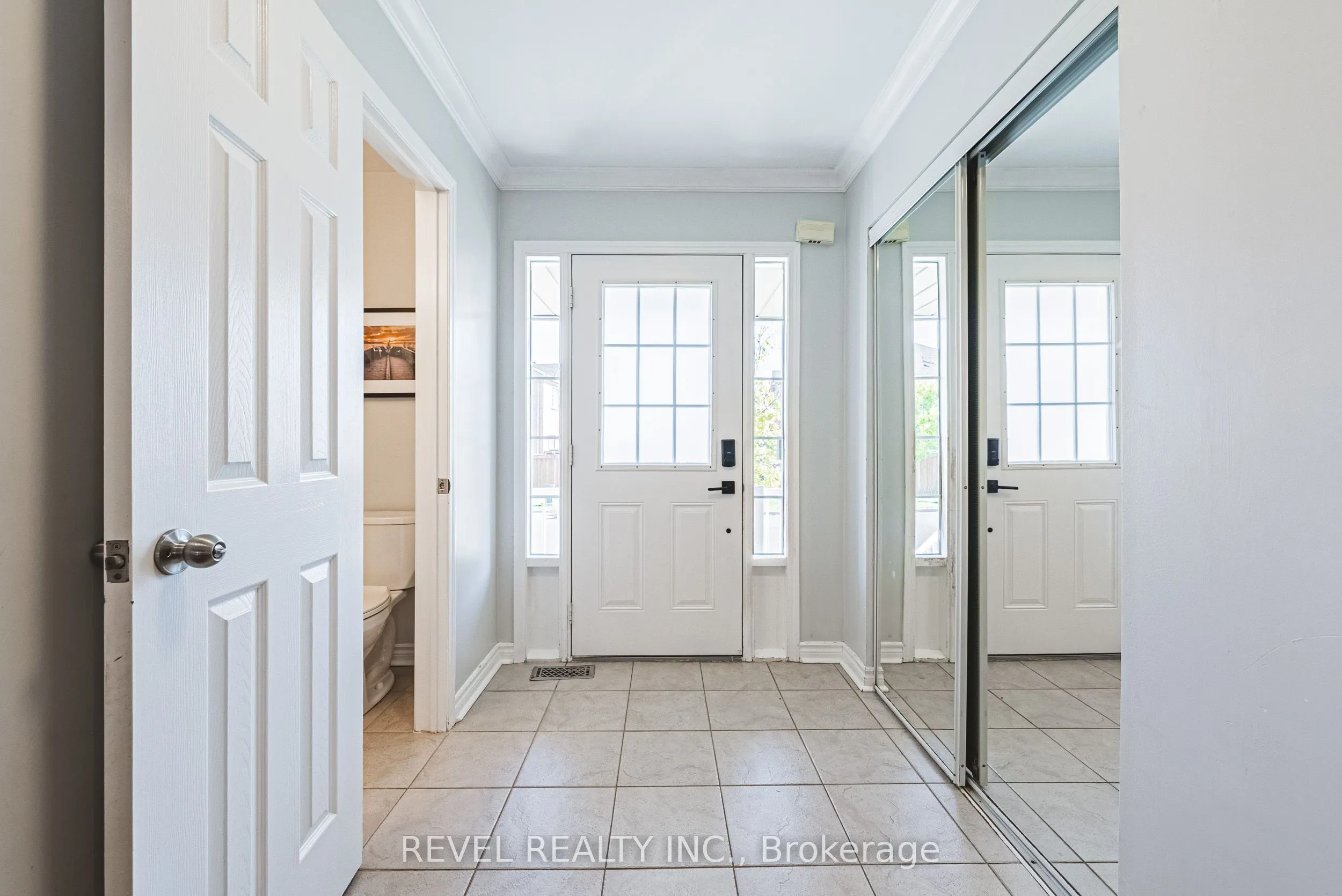 1188 Bonin Crescent