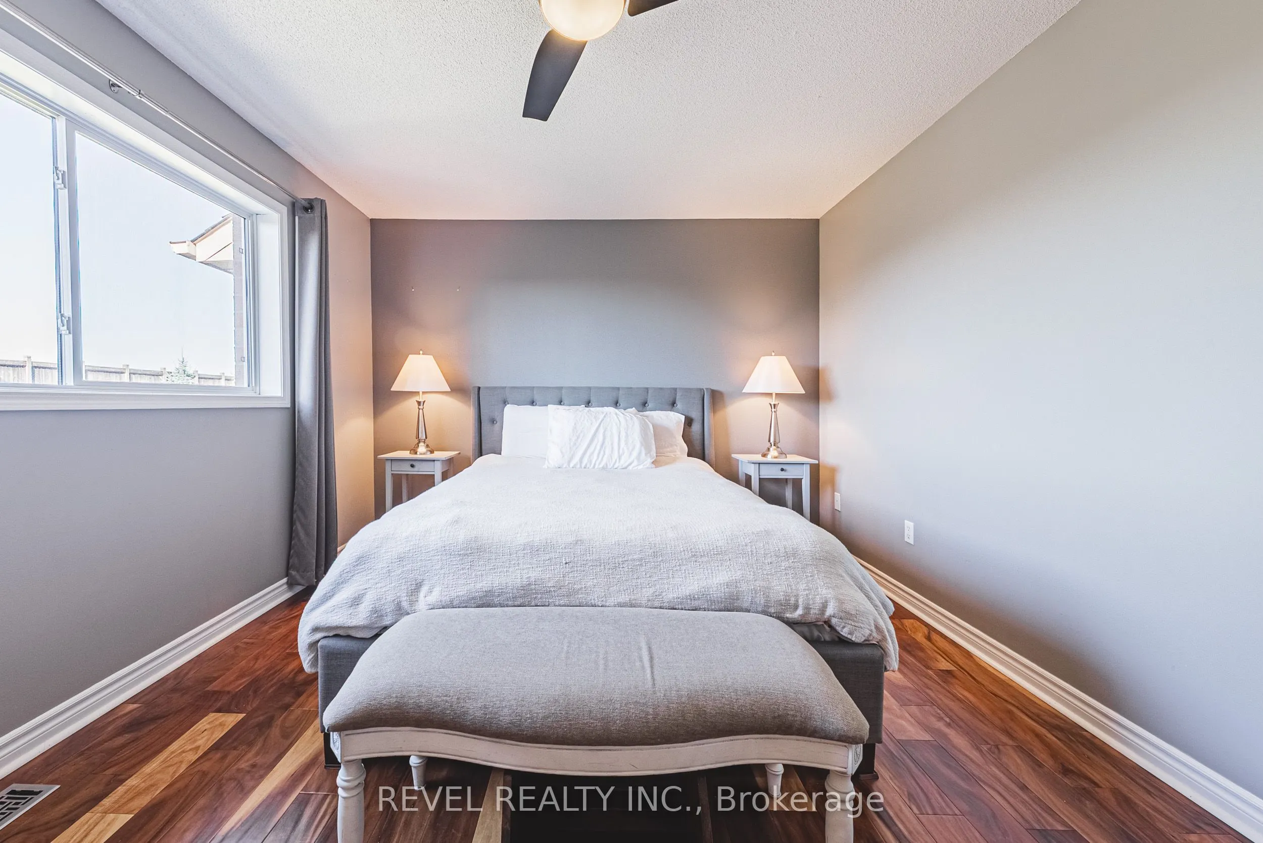 1188 Bonin Crescent
