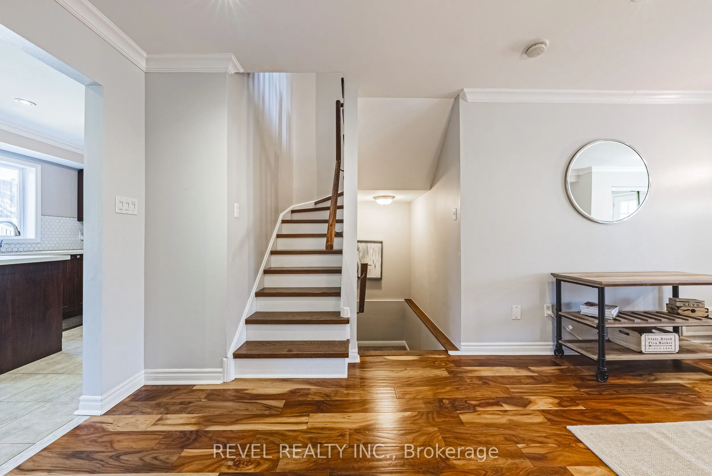 1188 Bonin Crescent