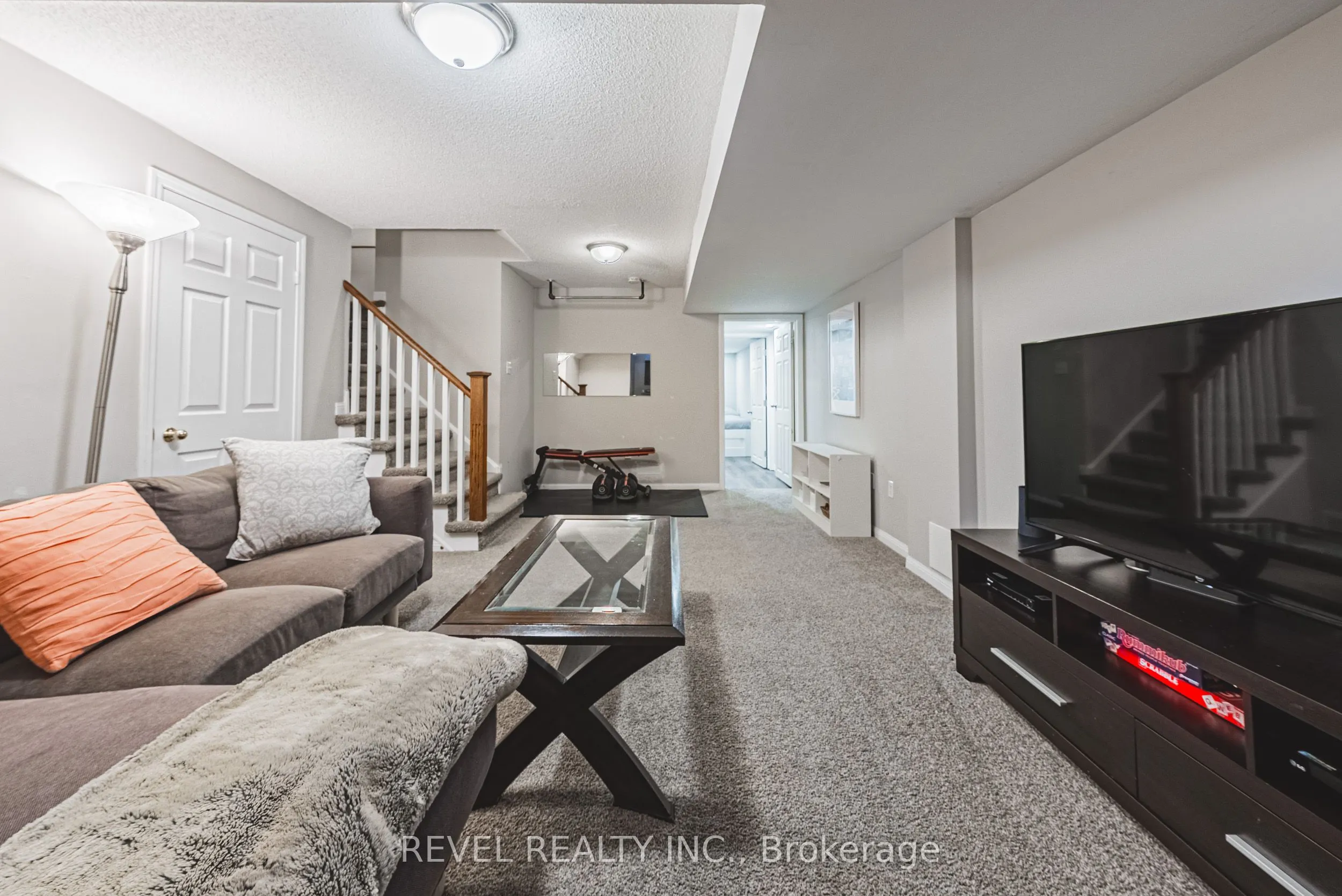 1188 Bonin Crescent