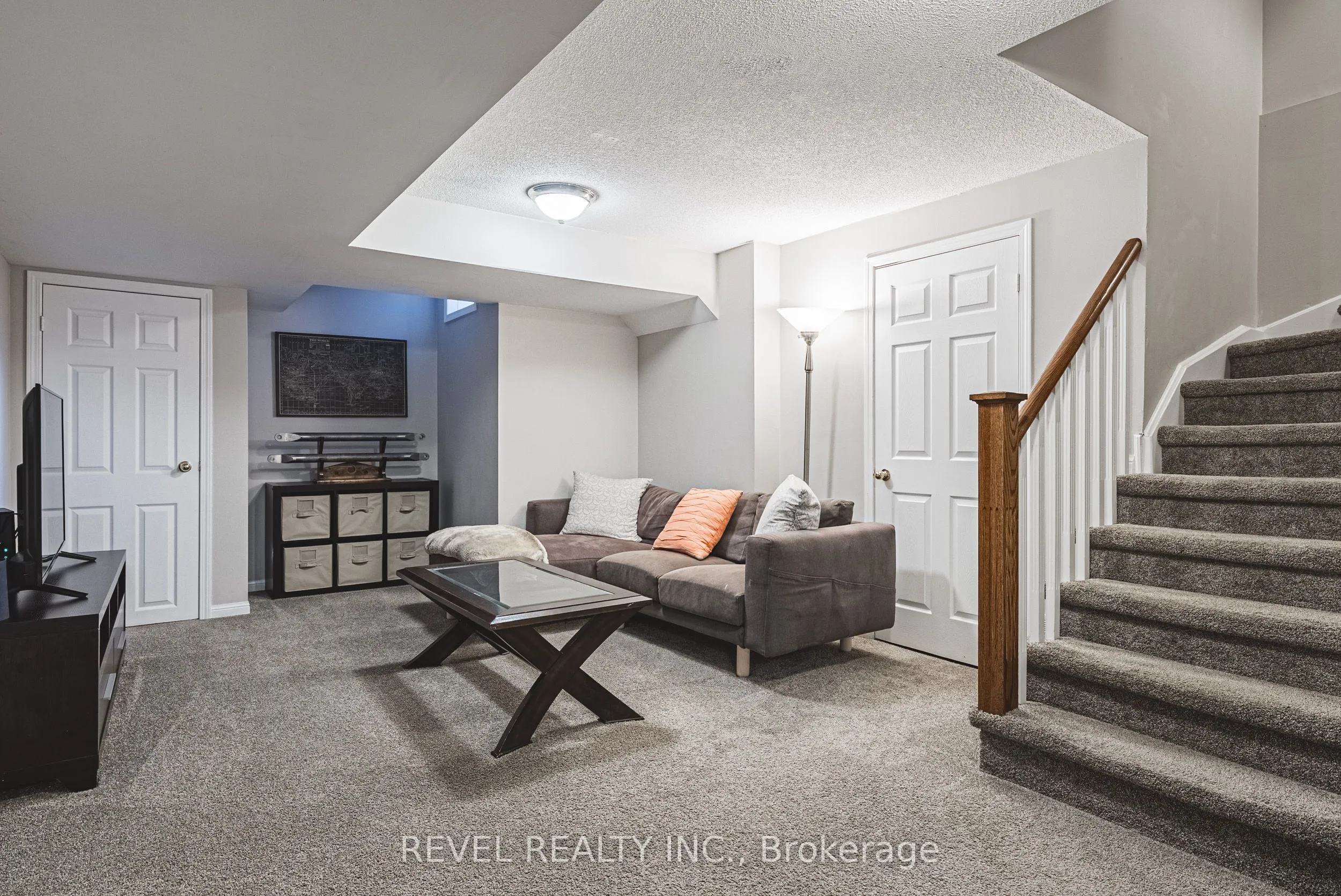 1188 Bonin Crescent