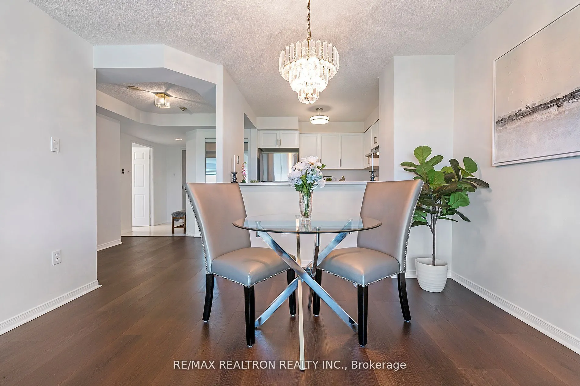 2155 Burnhamthorpe Road W, #1301