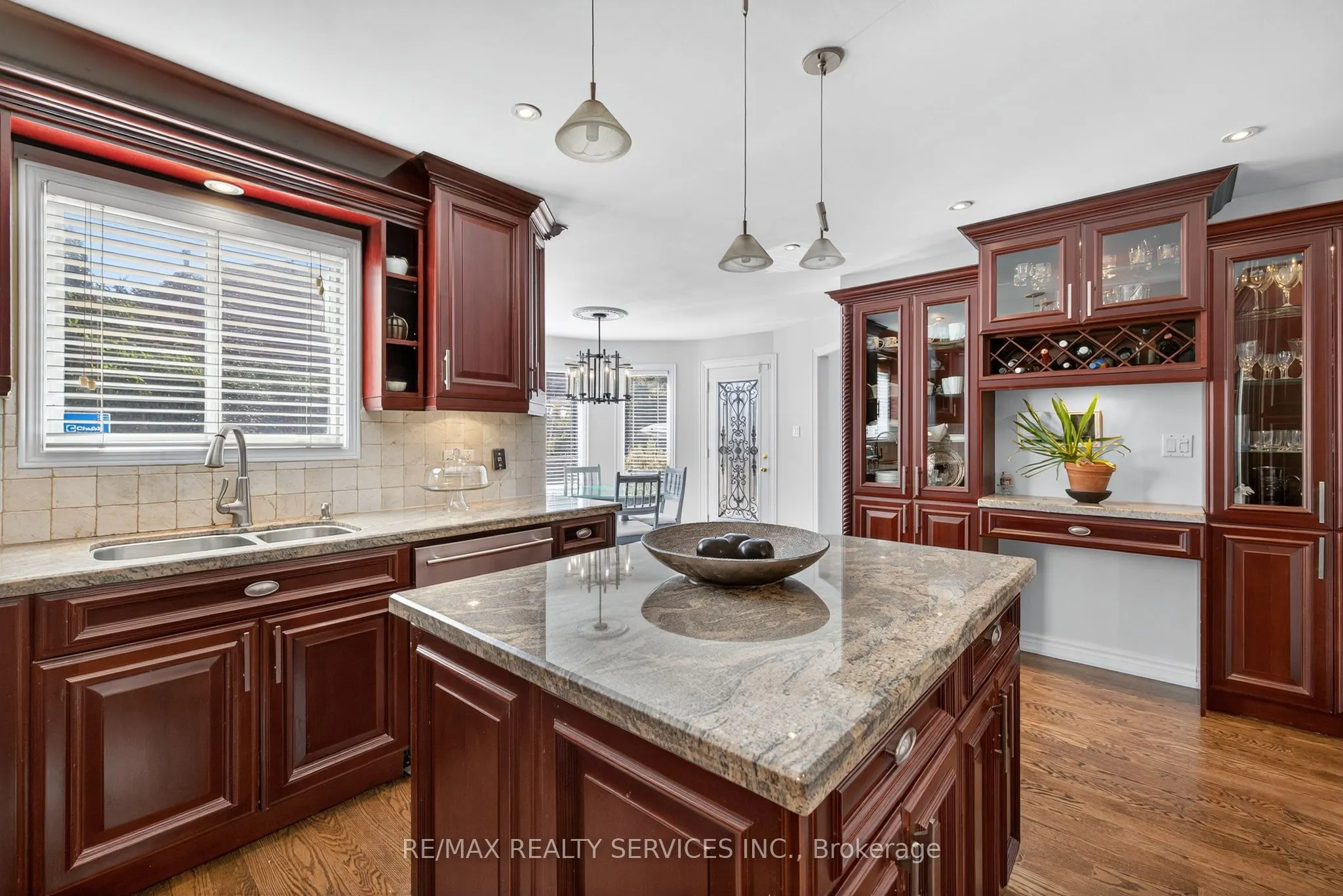 124 Royal Valley Drive