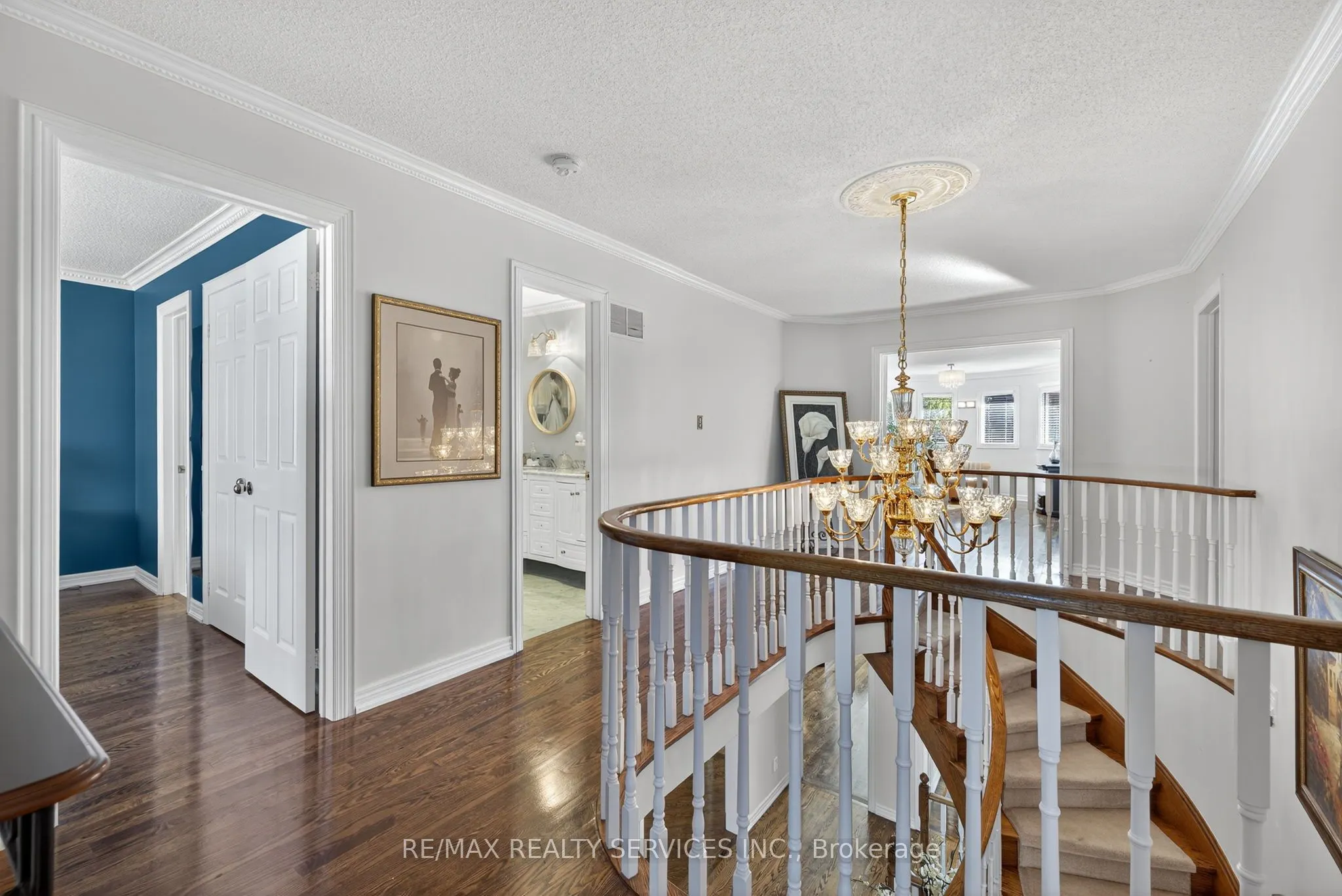 124 Royal Valley Drive