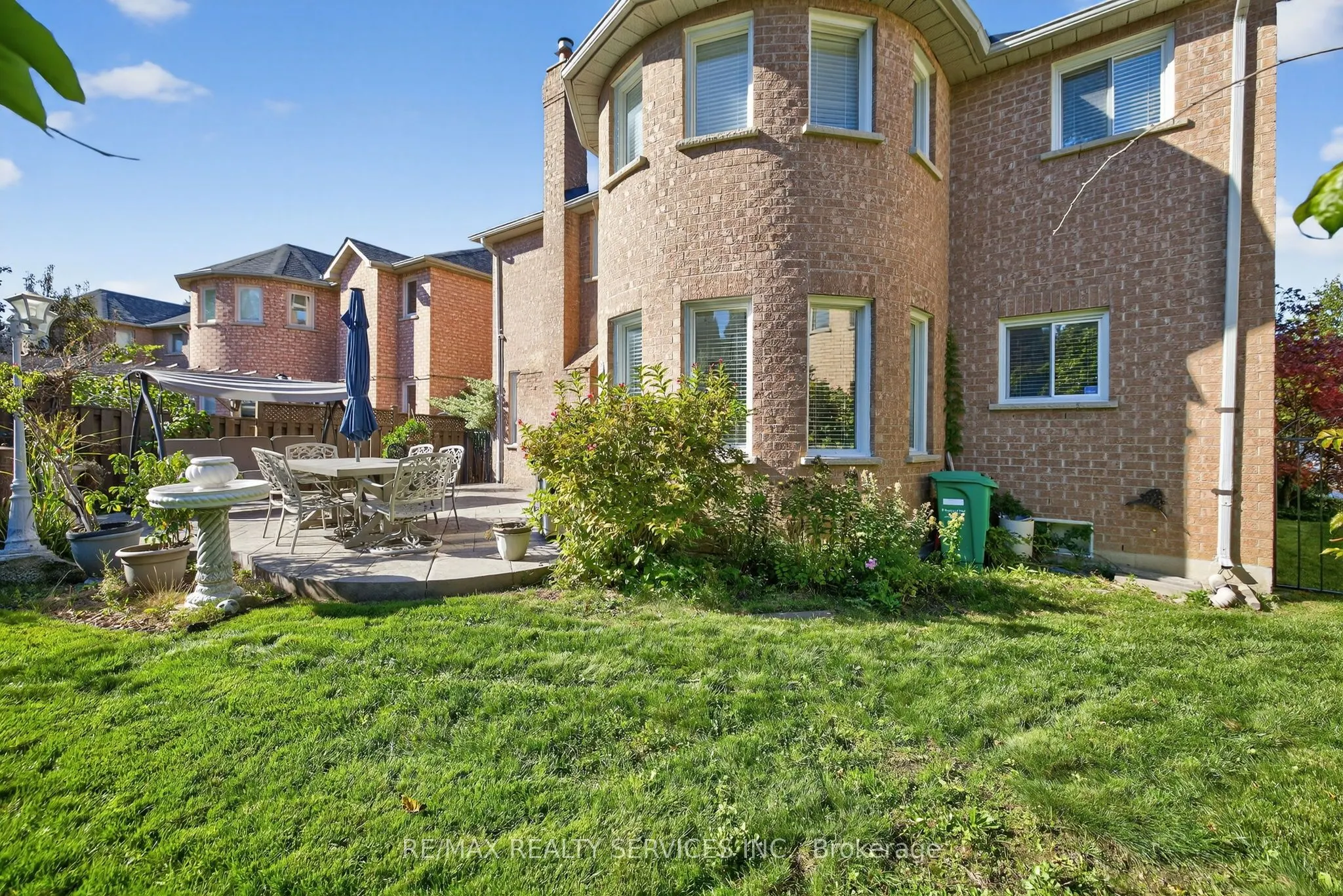124 Royal Valley Drive