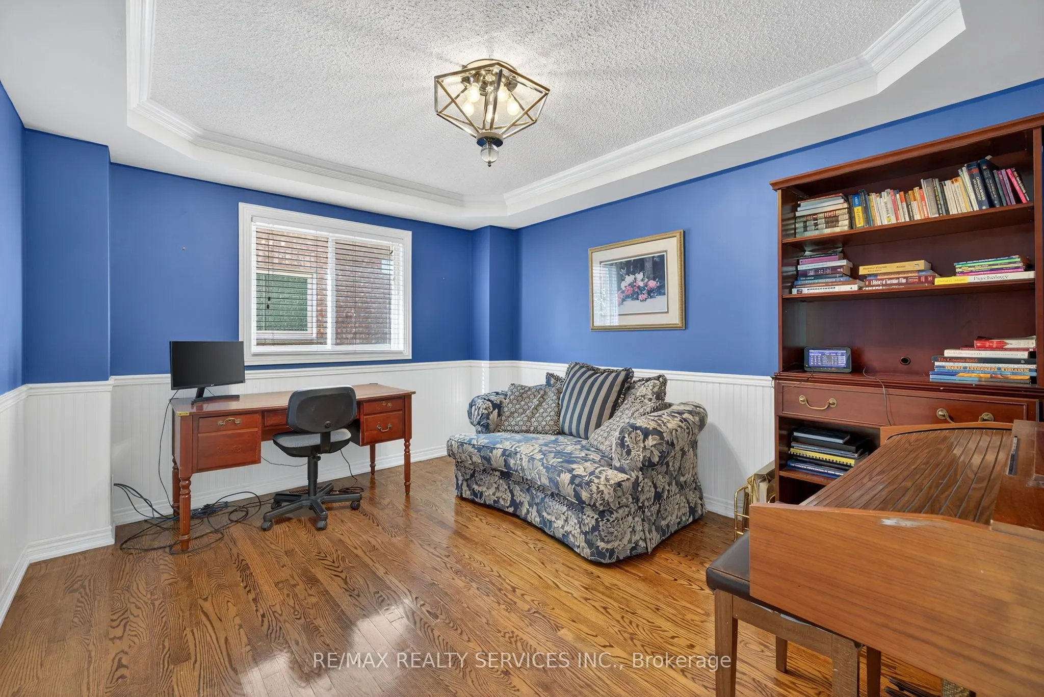 124 Royal Valley Drive