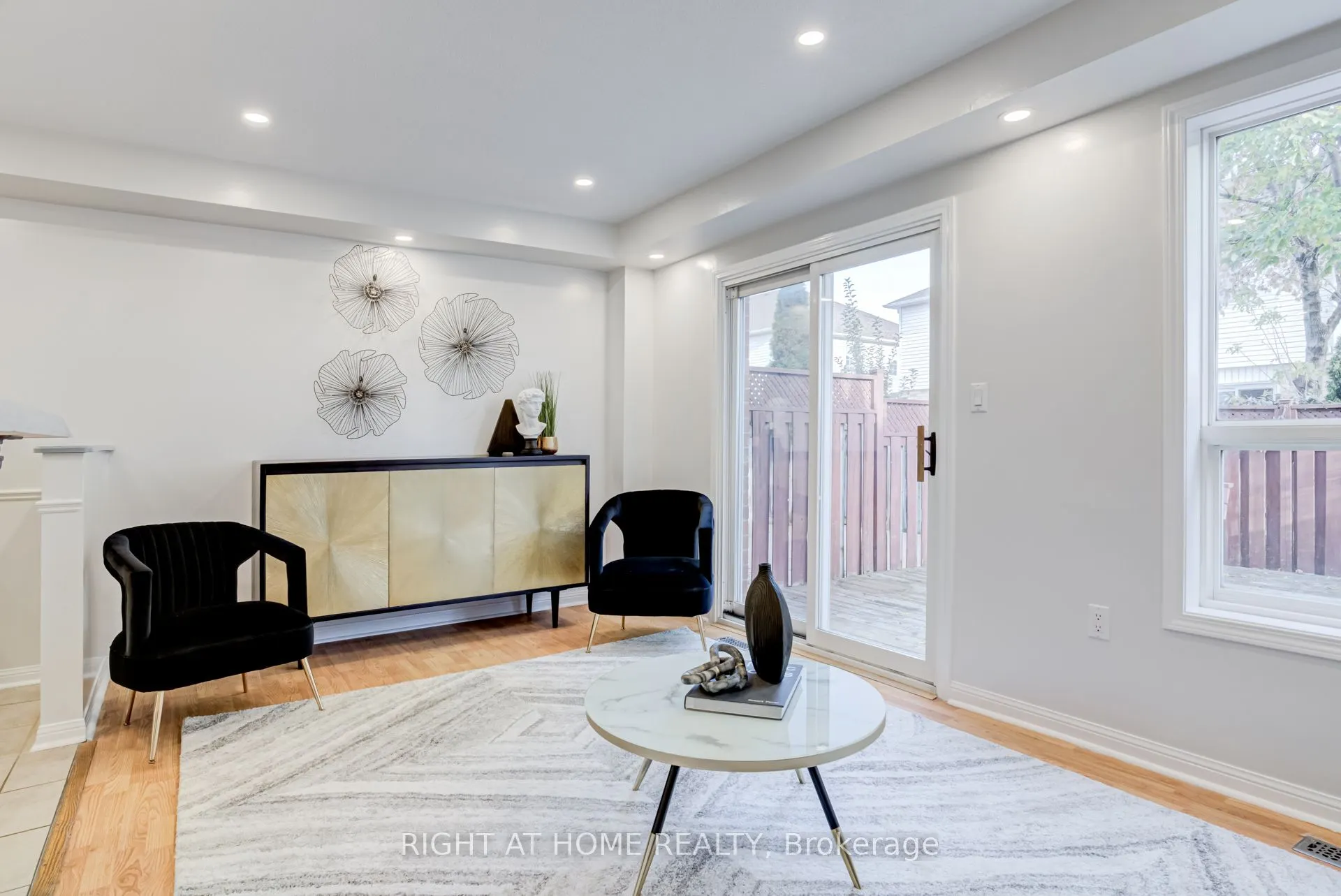 4398 Fairview Street