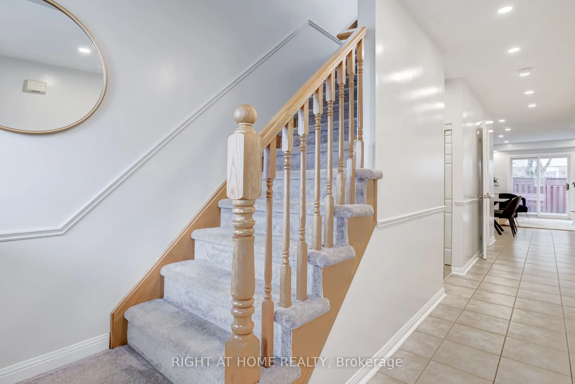 4398 Fairview Street