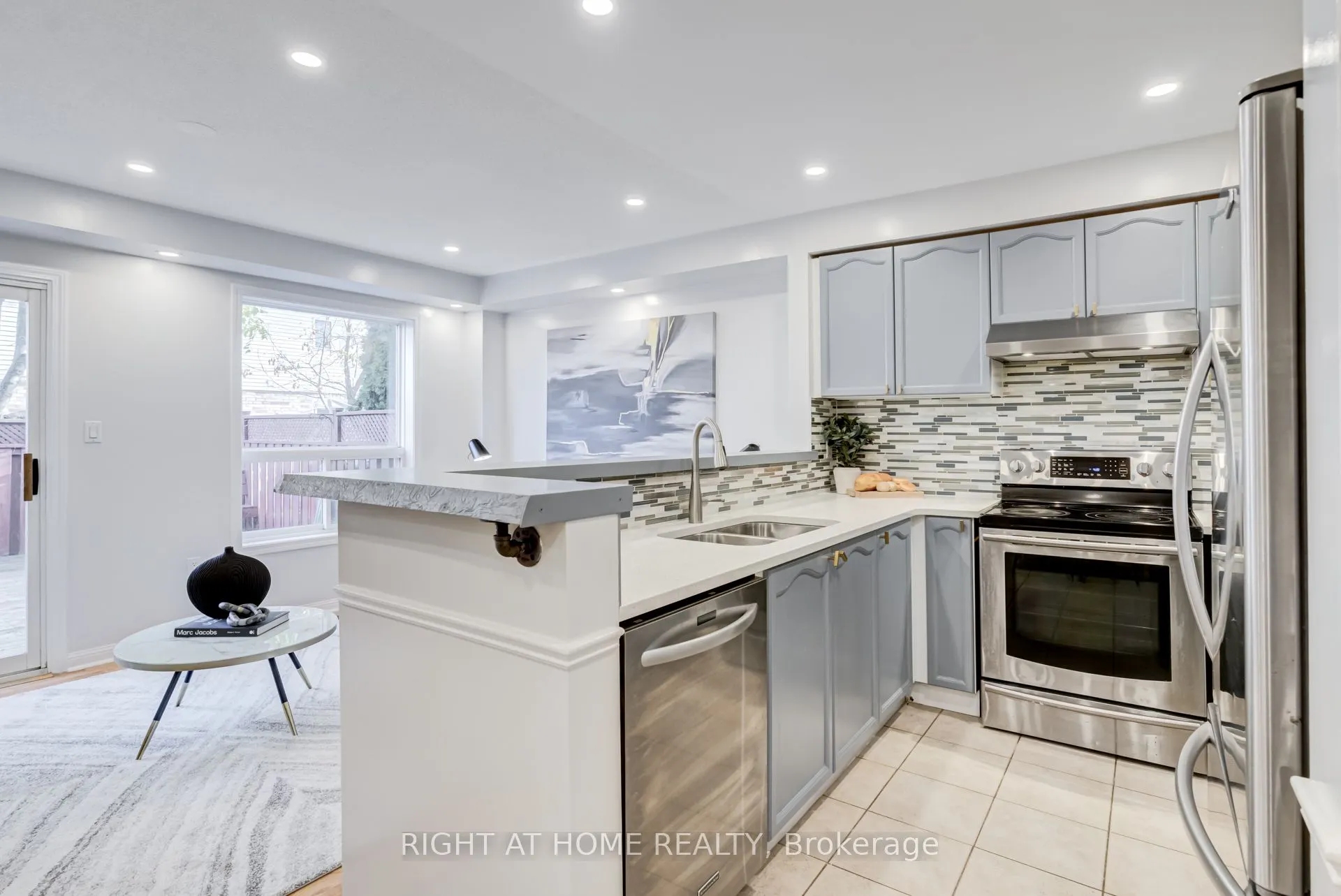 4398 Fairview Street