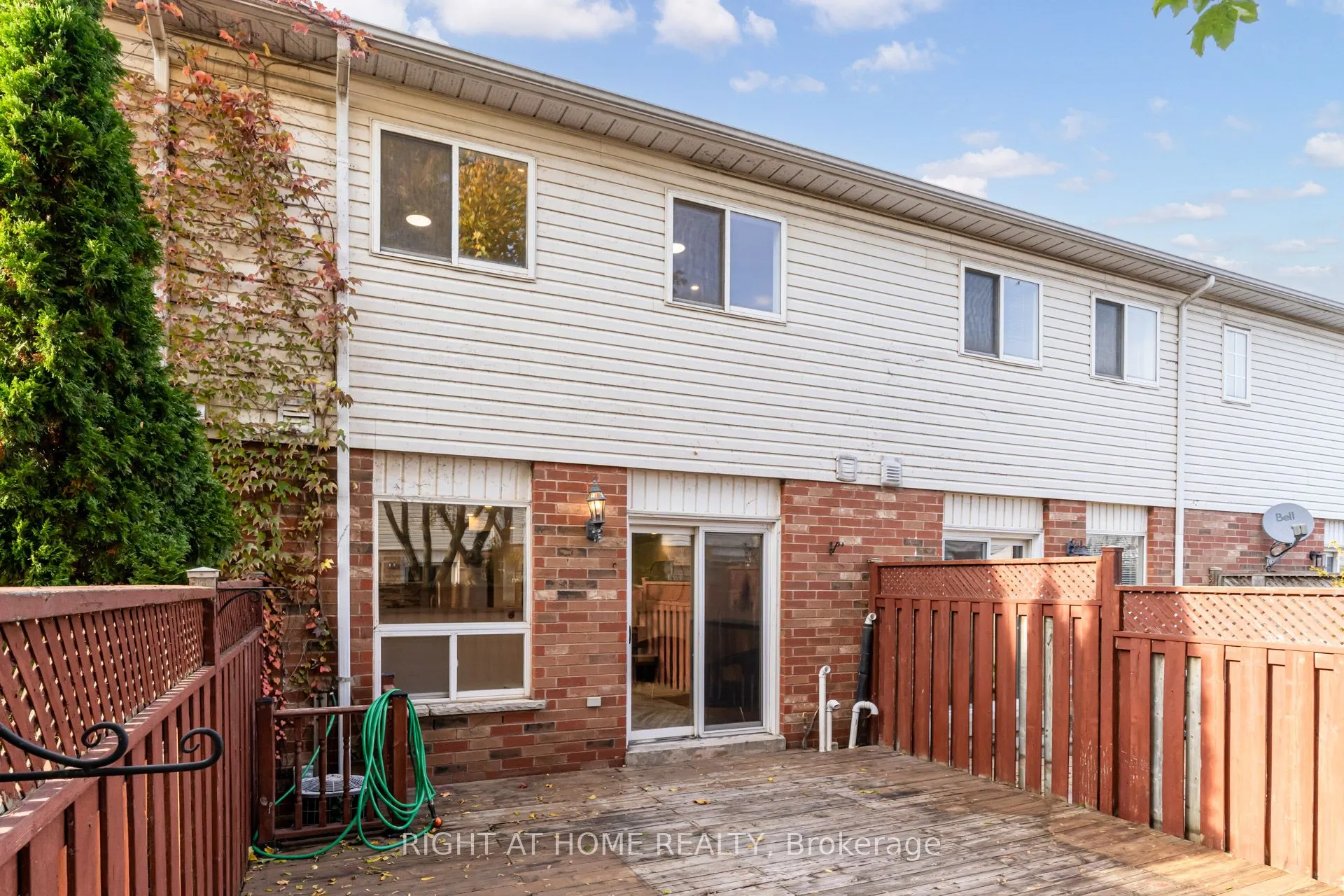 4398 Fairview Street