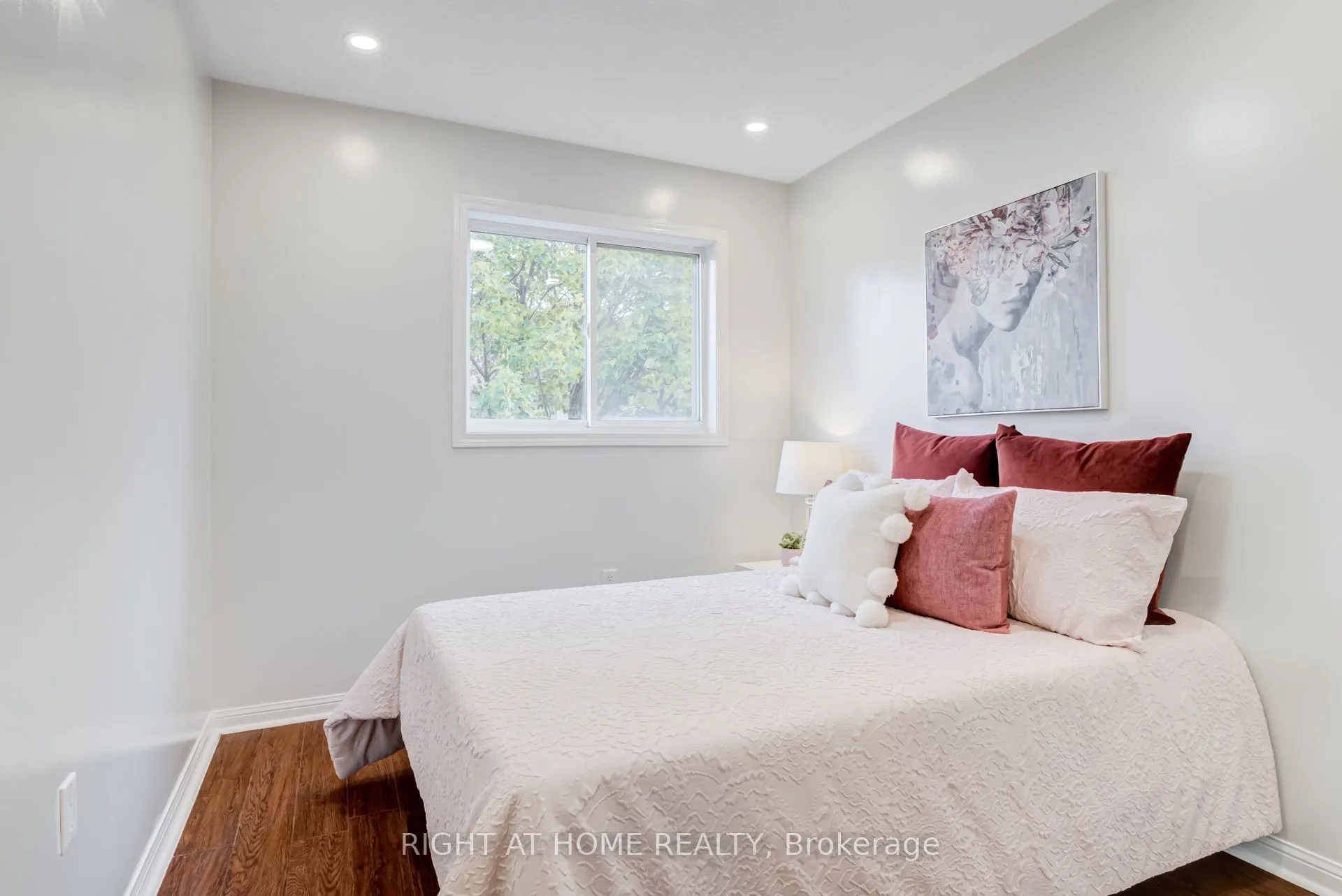 4398 Fairview Street