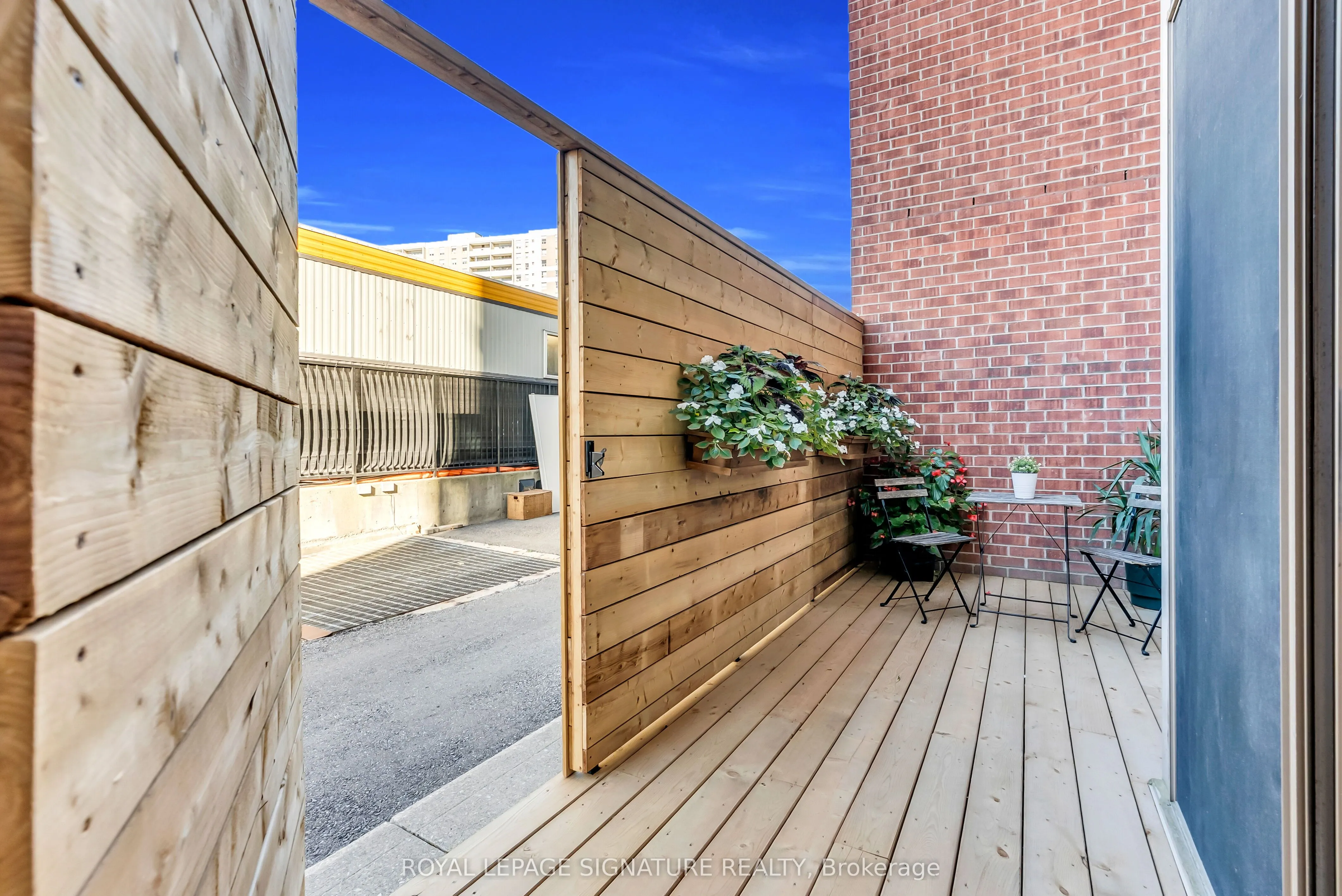 24 Southport Street, #155