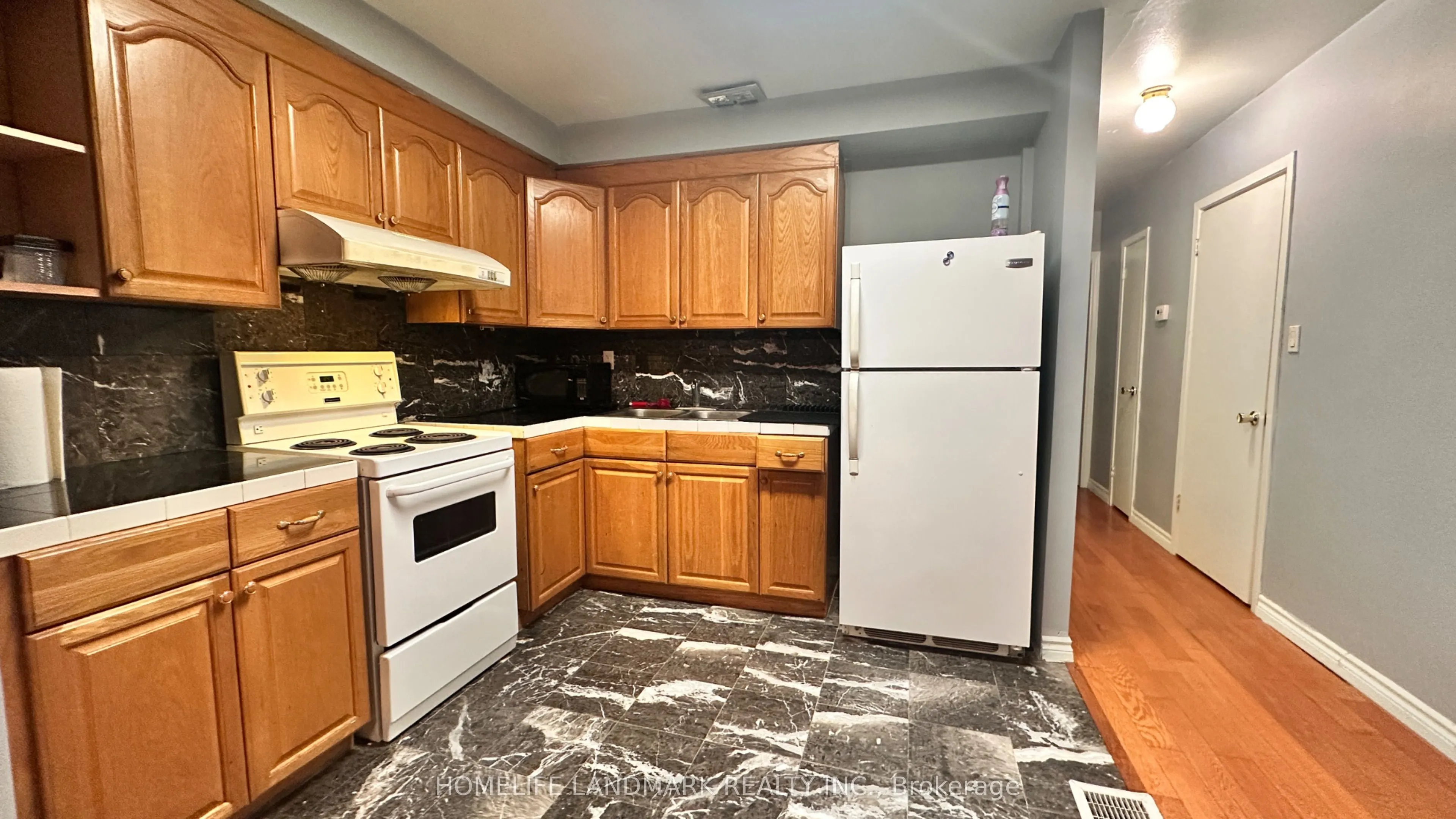 1171B Lakeshore Road E, #B