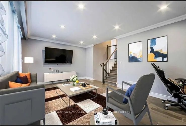 72 Rotherglen Court