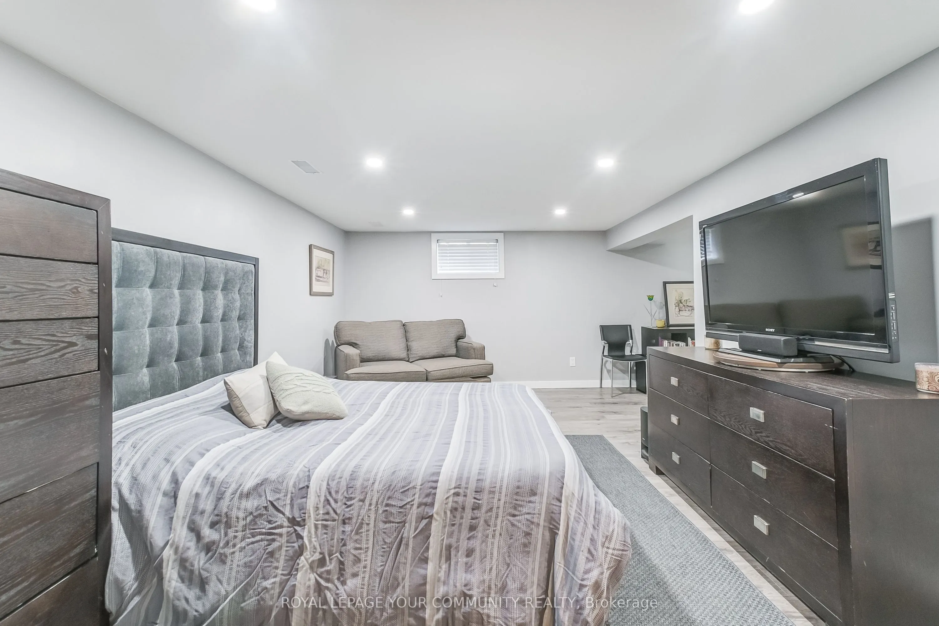93 Gair Drive