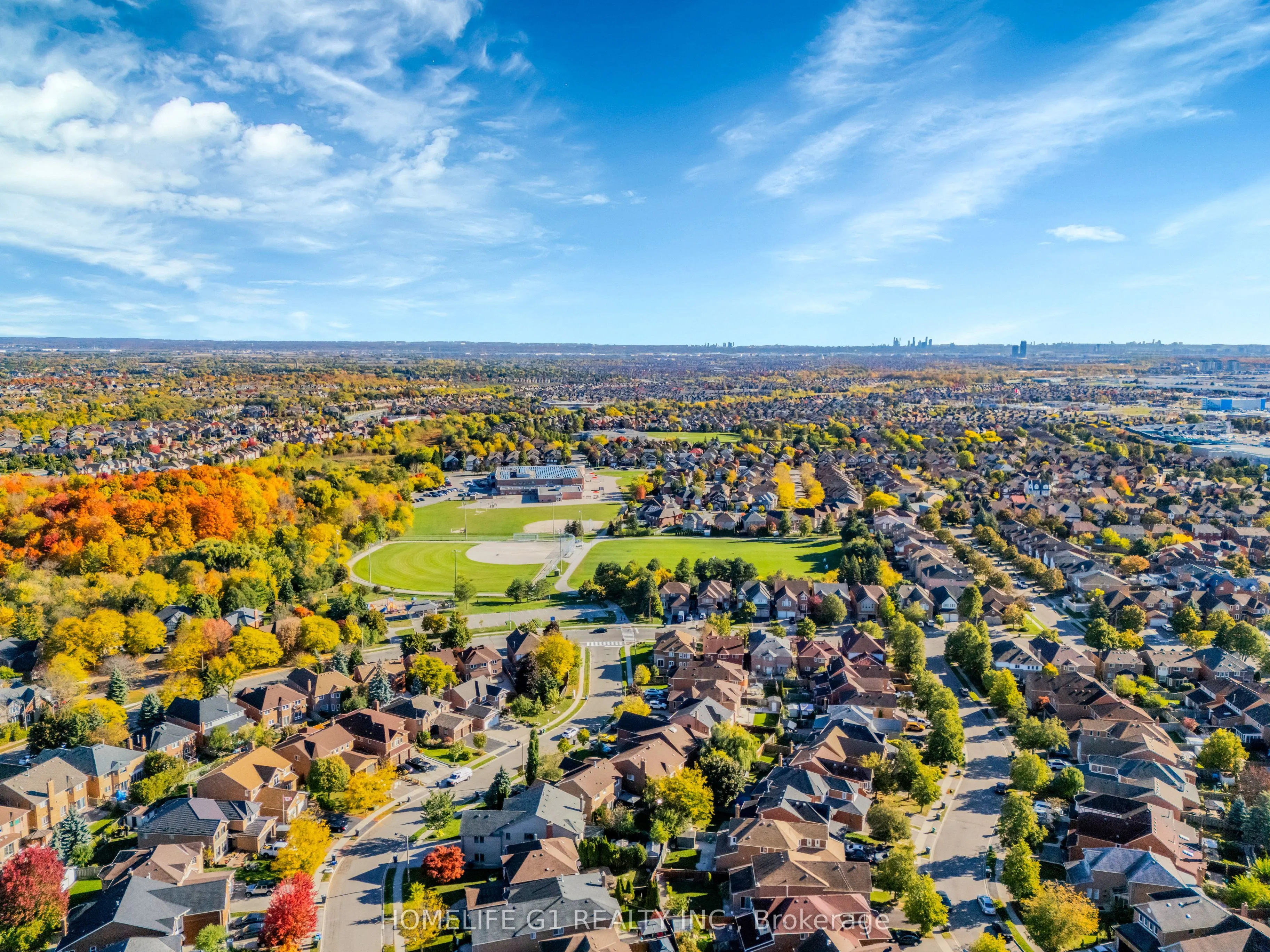 51 Rocky Mountain Crescent