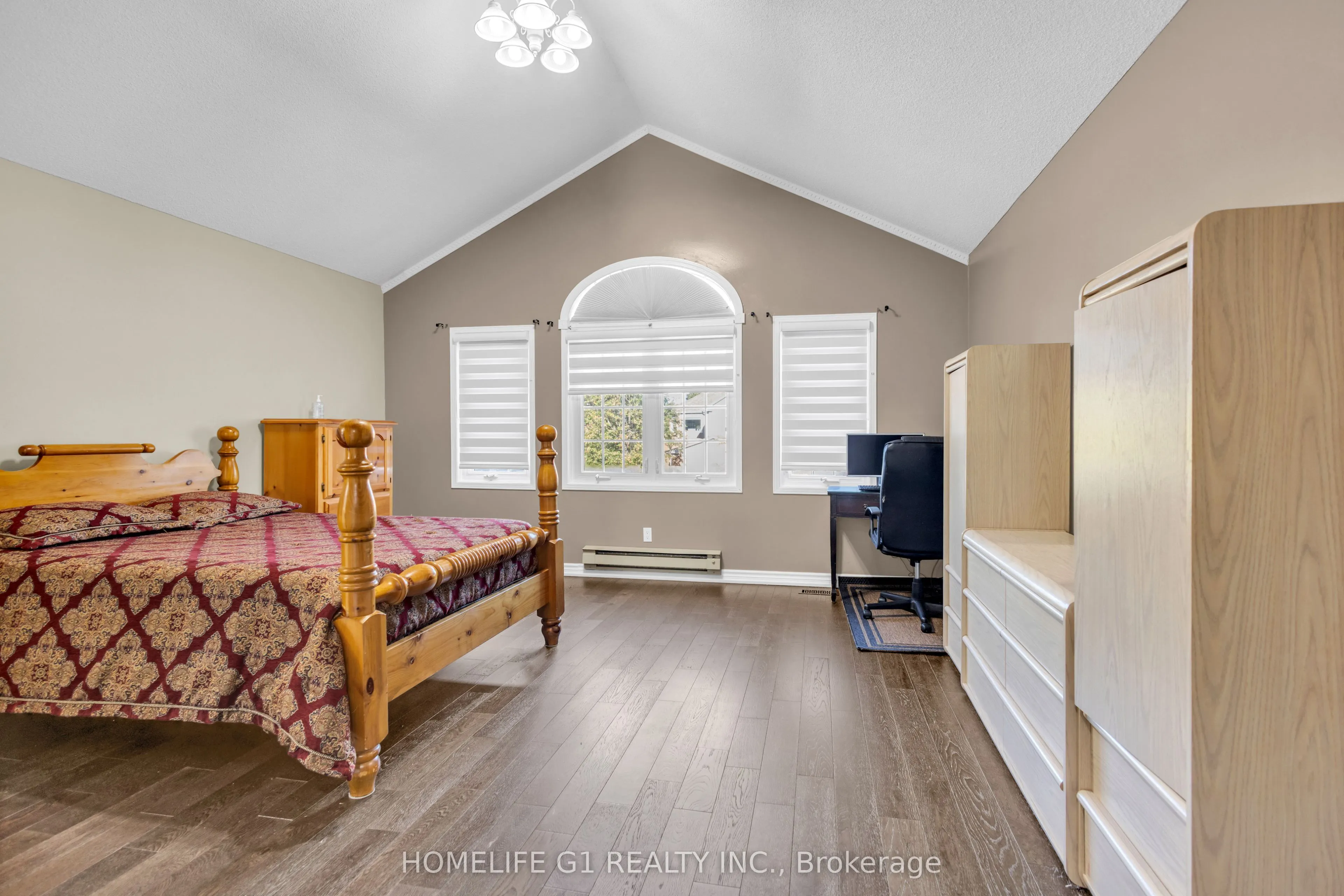 51 Rocky Mountain Crescent