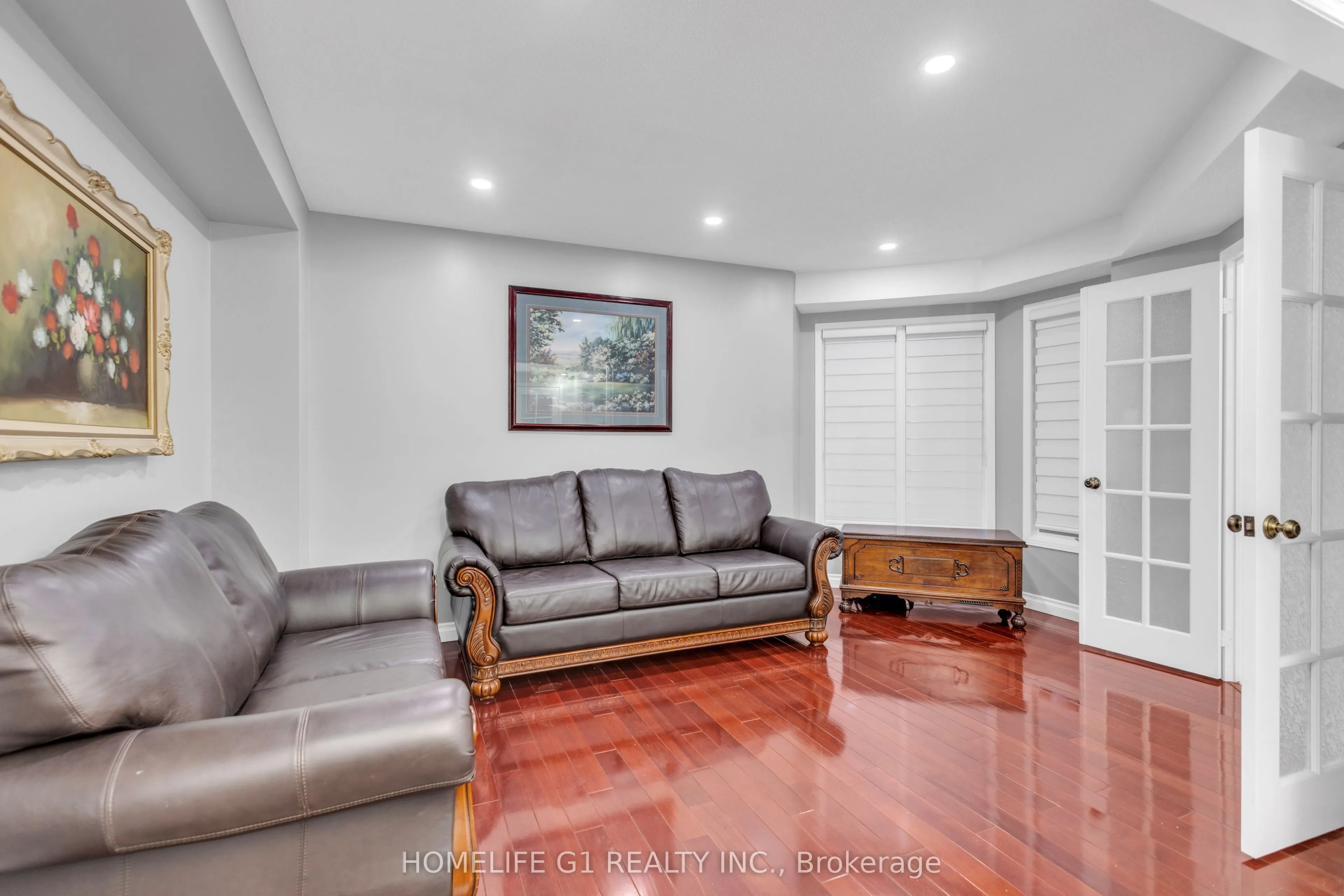 51 Rocky Mountain Crescent