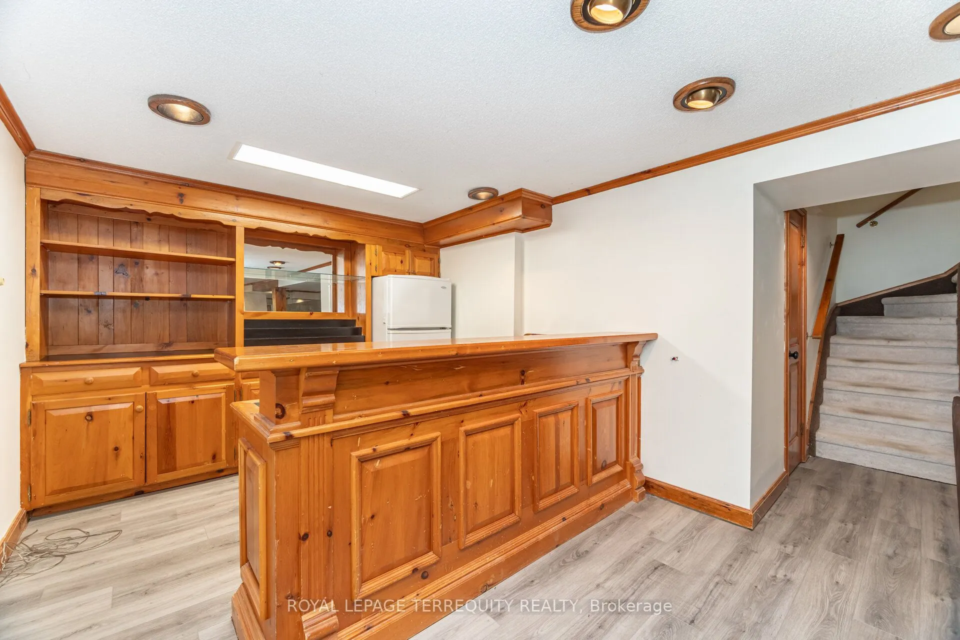 4085 Wheelwright Crescent