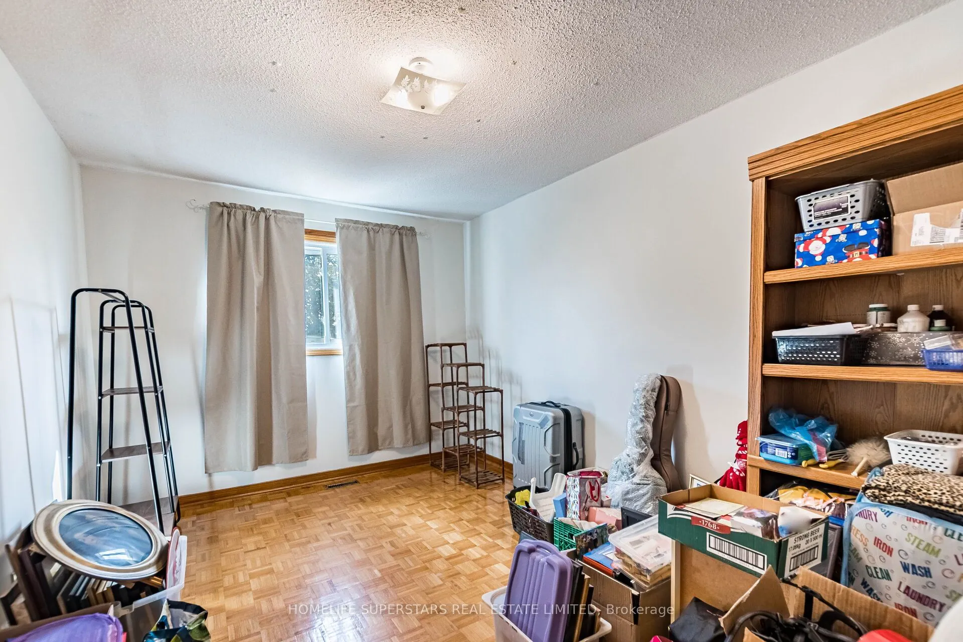 3995 Chicory Court