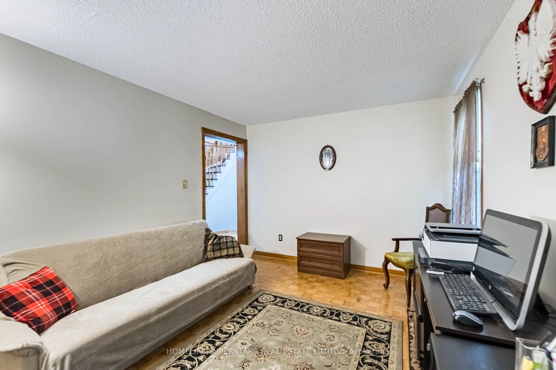 3995 Chicory Court