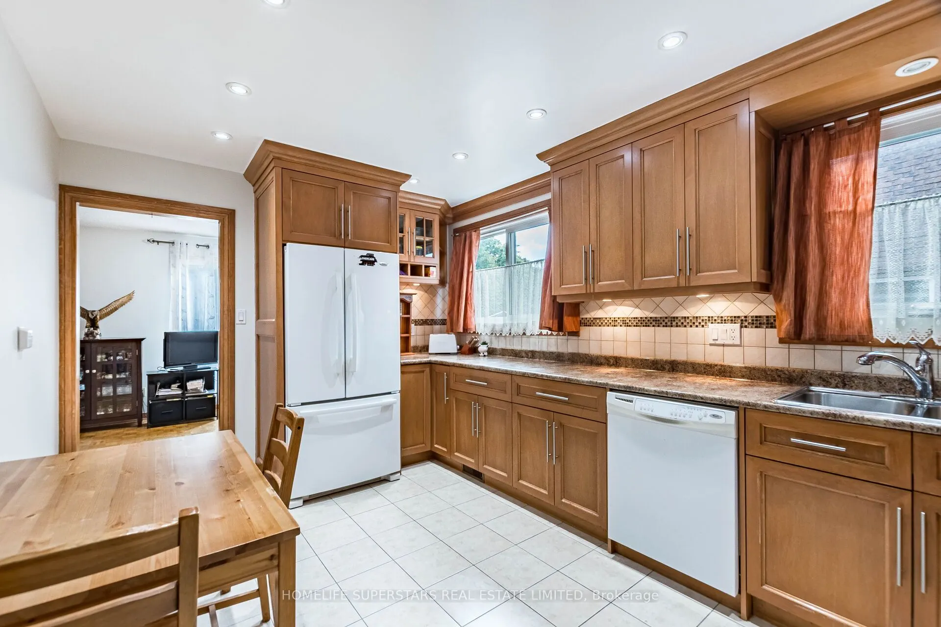 3995 Chicory Court