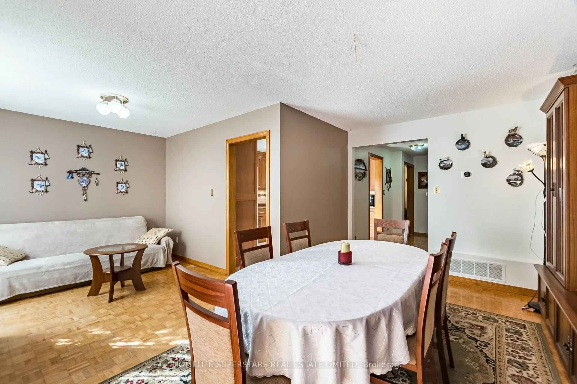 3995 Chicory Court
