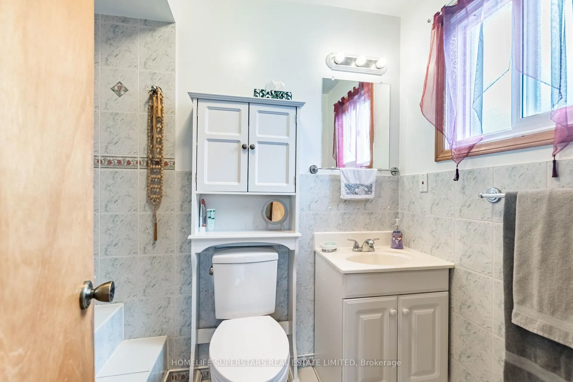 3995 Chicory Court