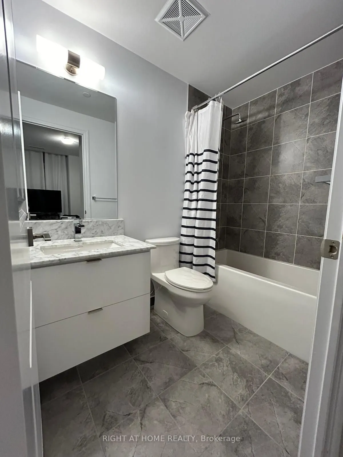 36 Elm Drive, #202