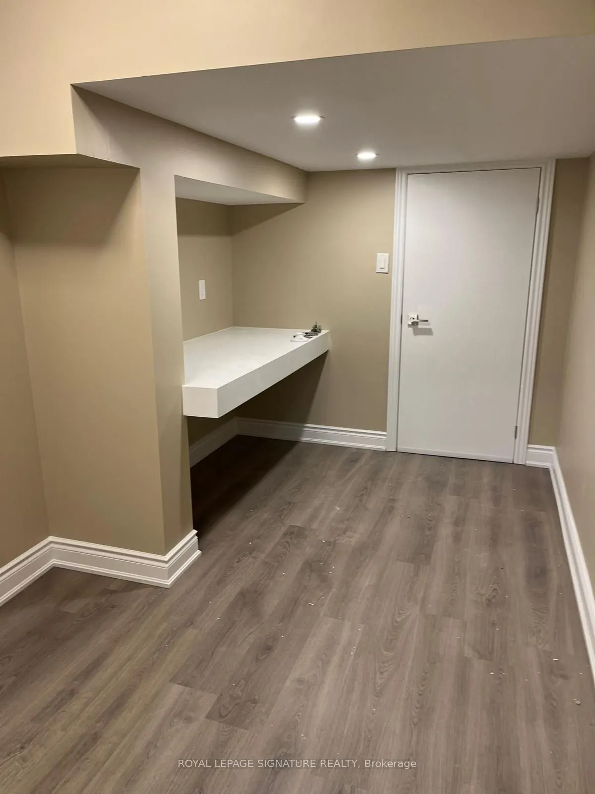22 Temple Manor Road, #Basement