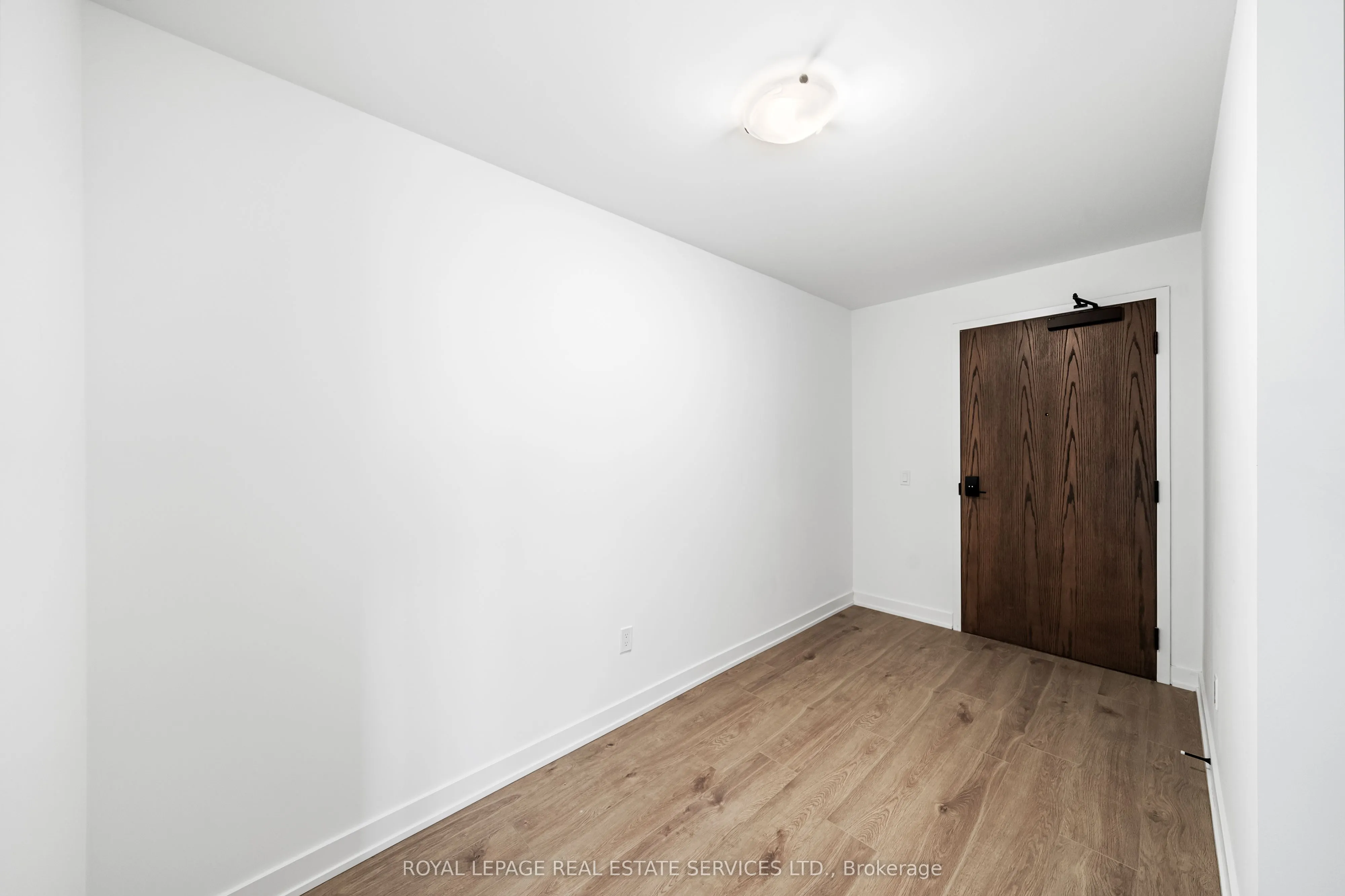 1035 Southdown Road, #1411