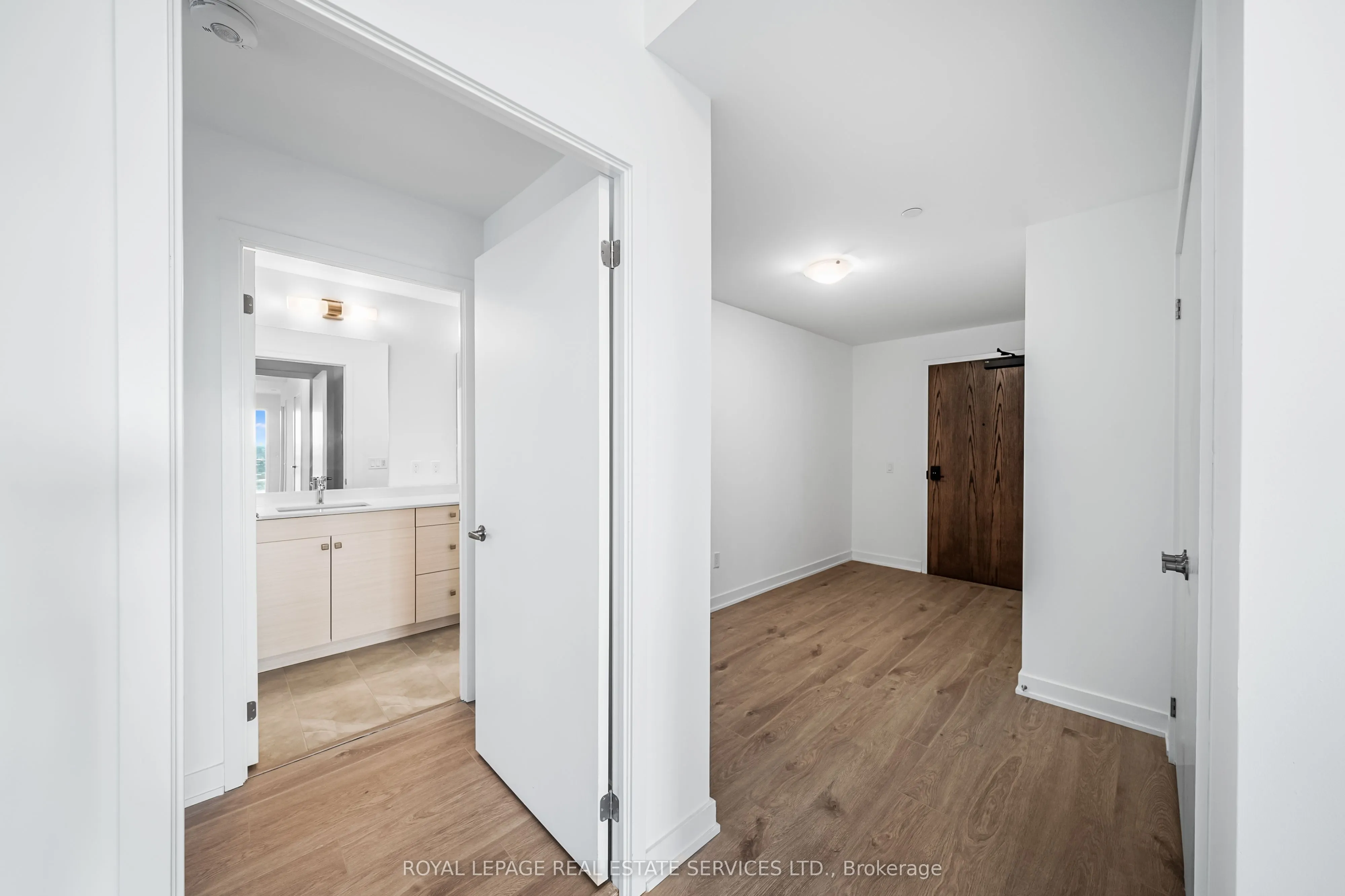 1035 Southdown Road, #1411