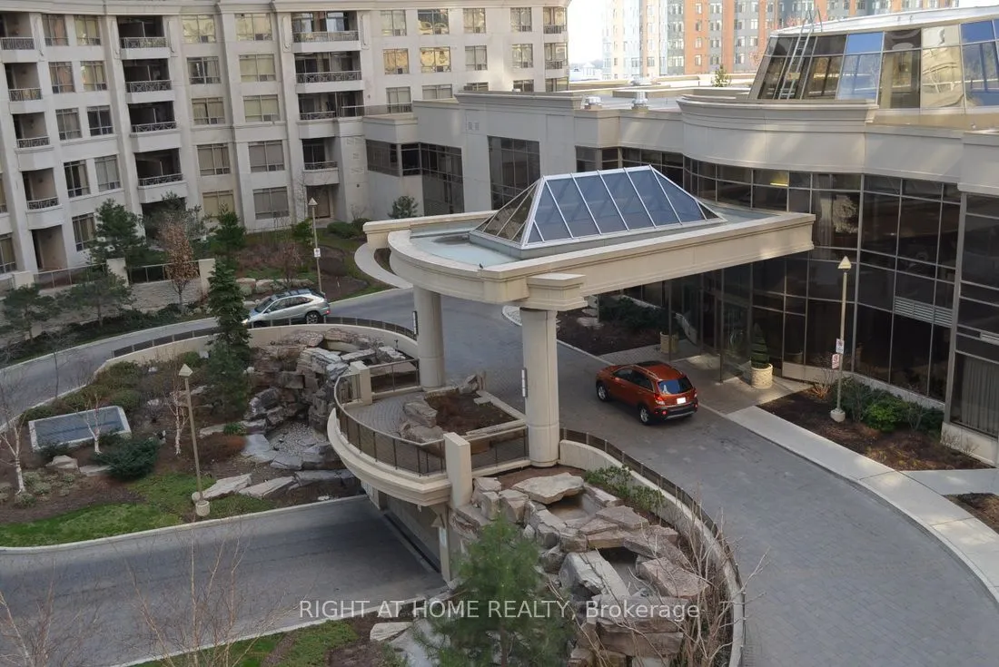3880 Duke Of York Boulevard, #2807