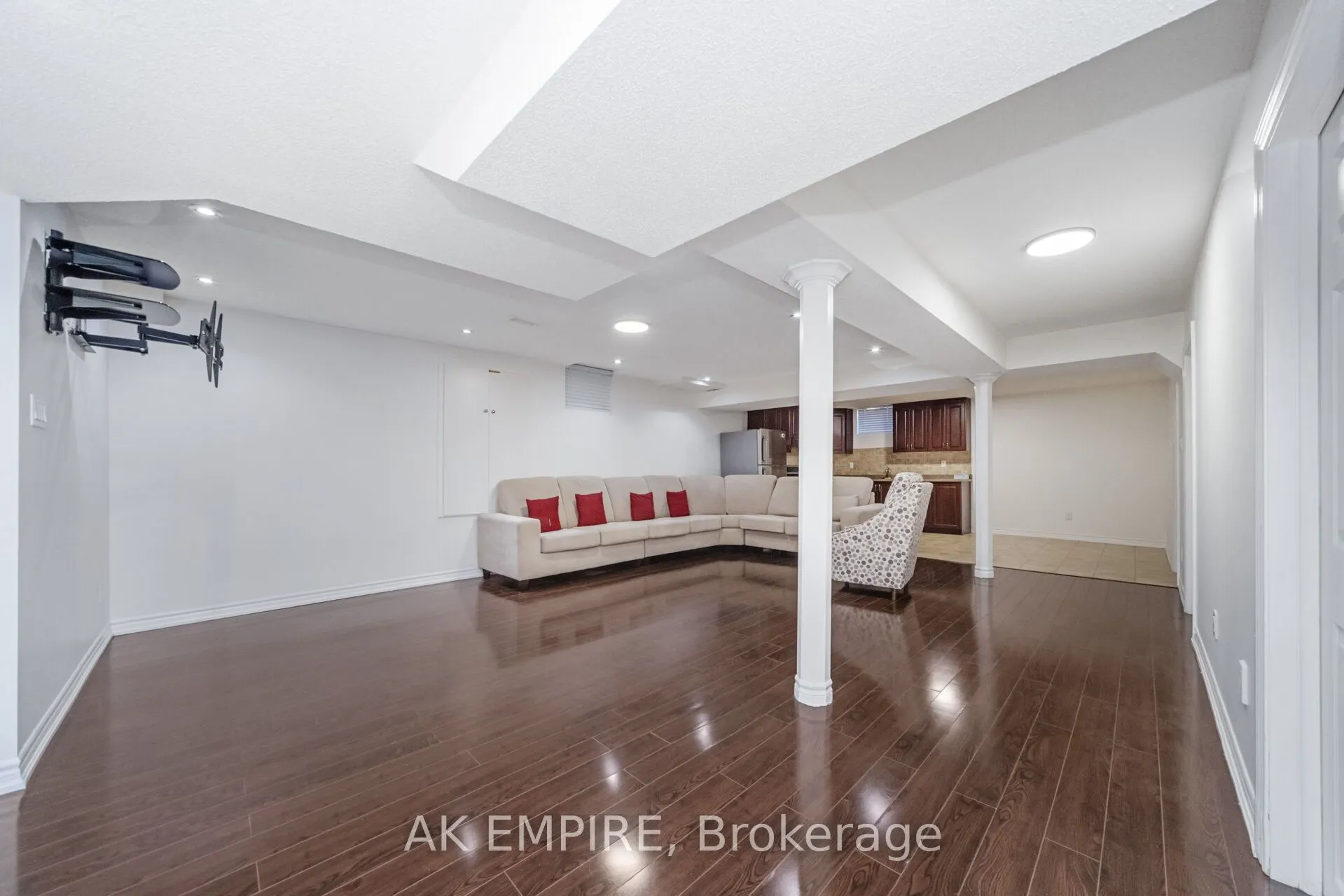 23 Mellowood Avenue