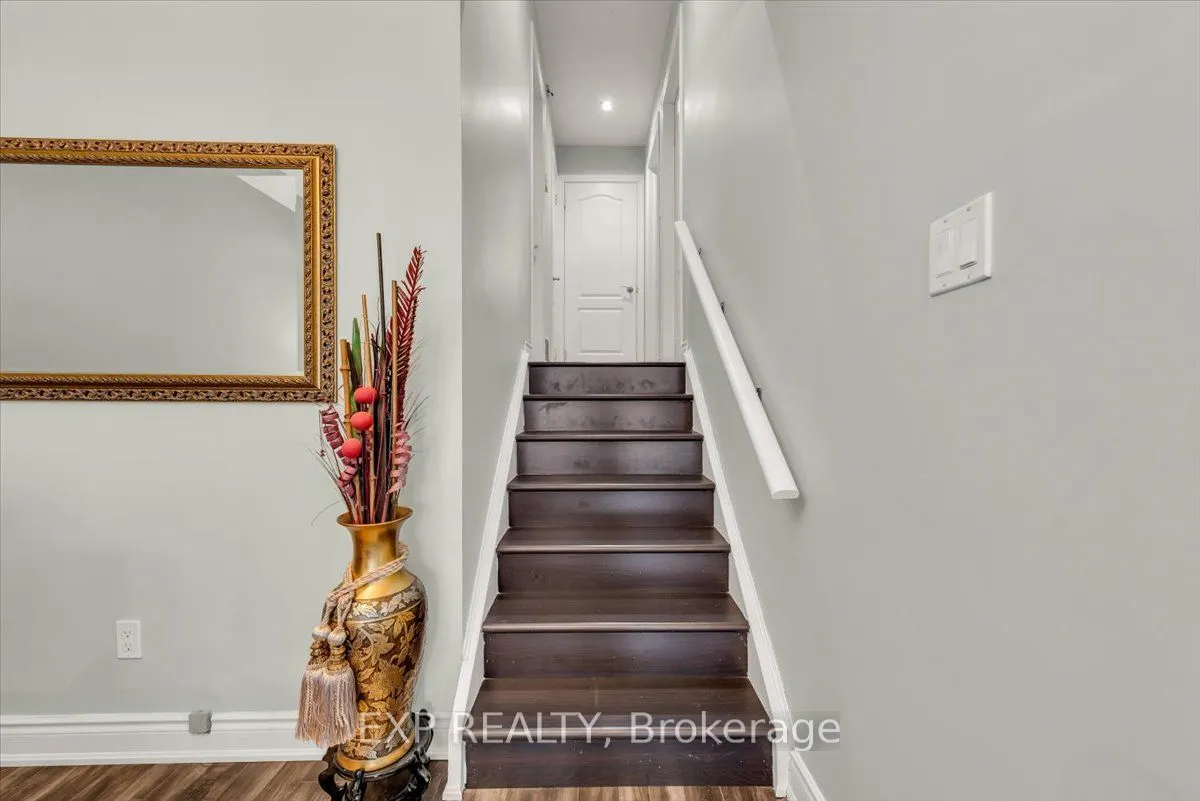 135 Mill Street N