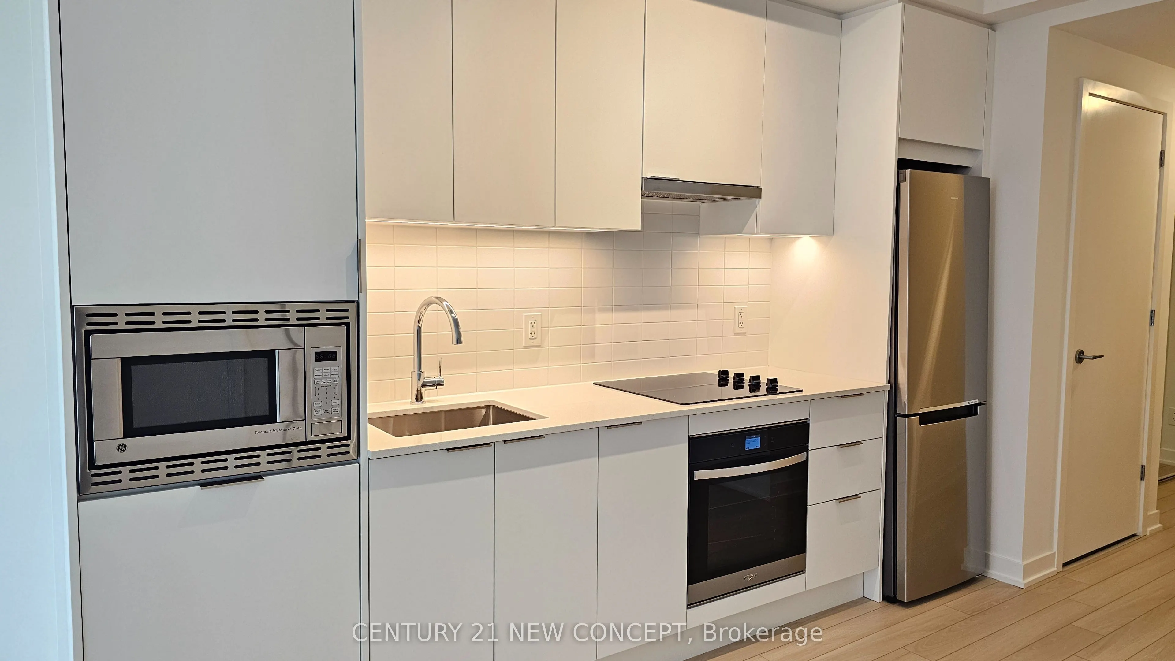 3071 Trafalgar Road, #401