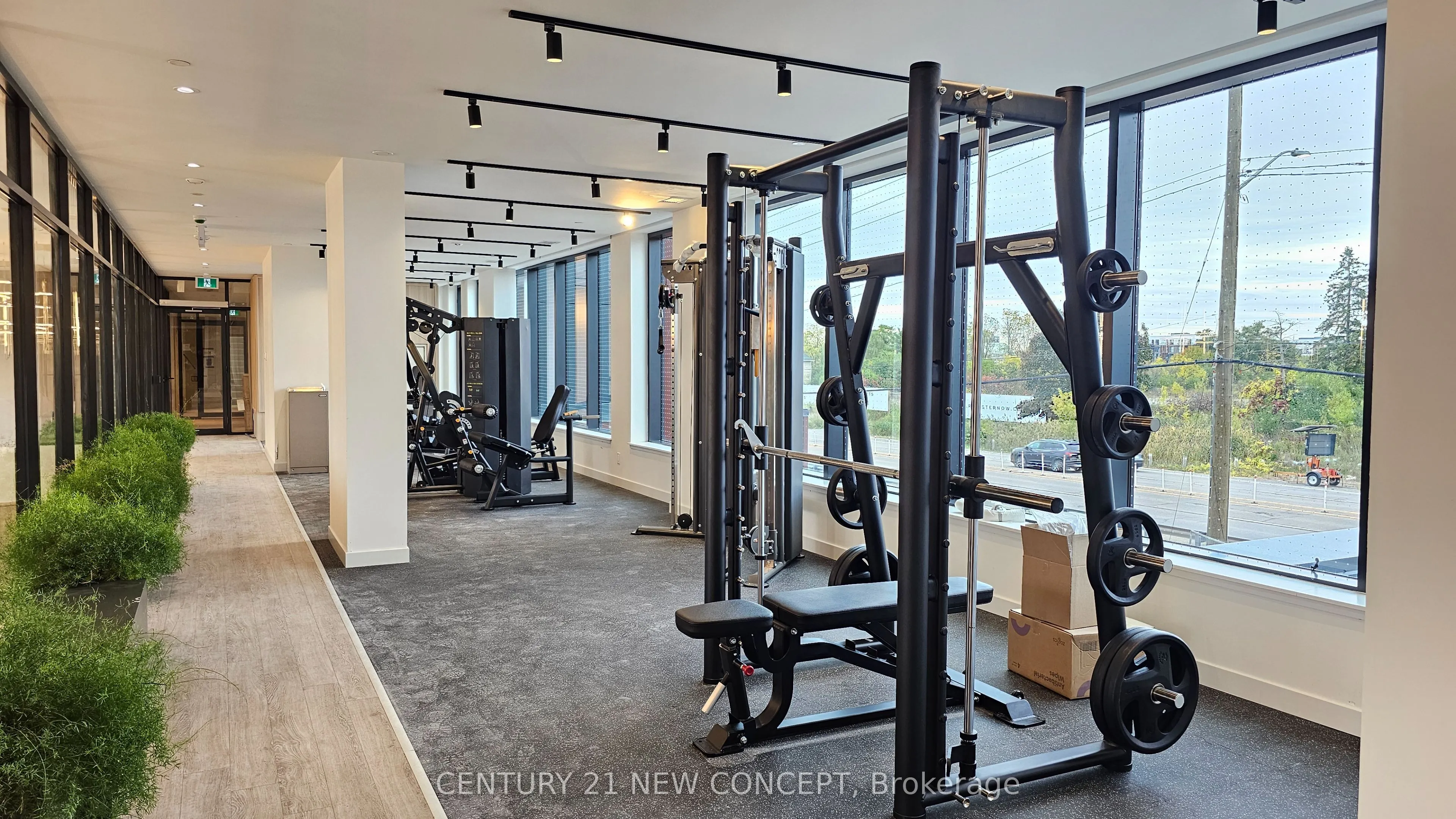 3071 Trafalgar Road, #401