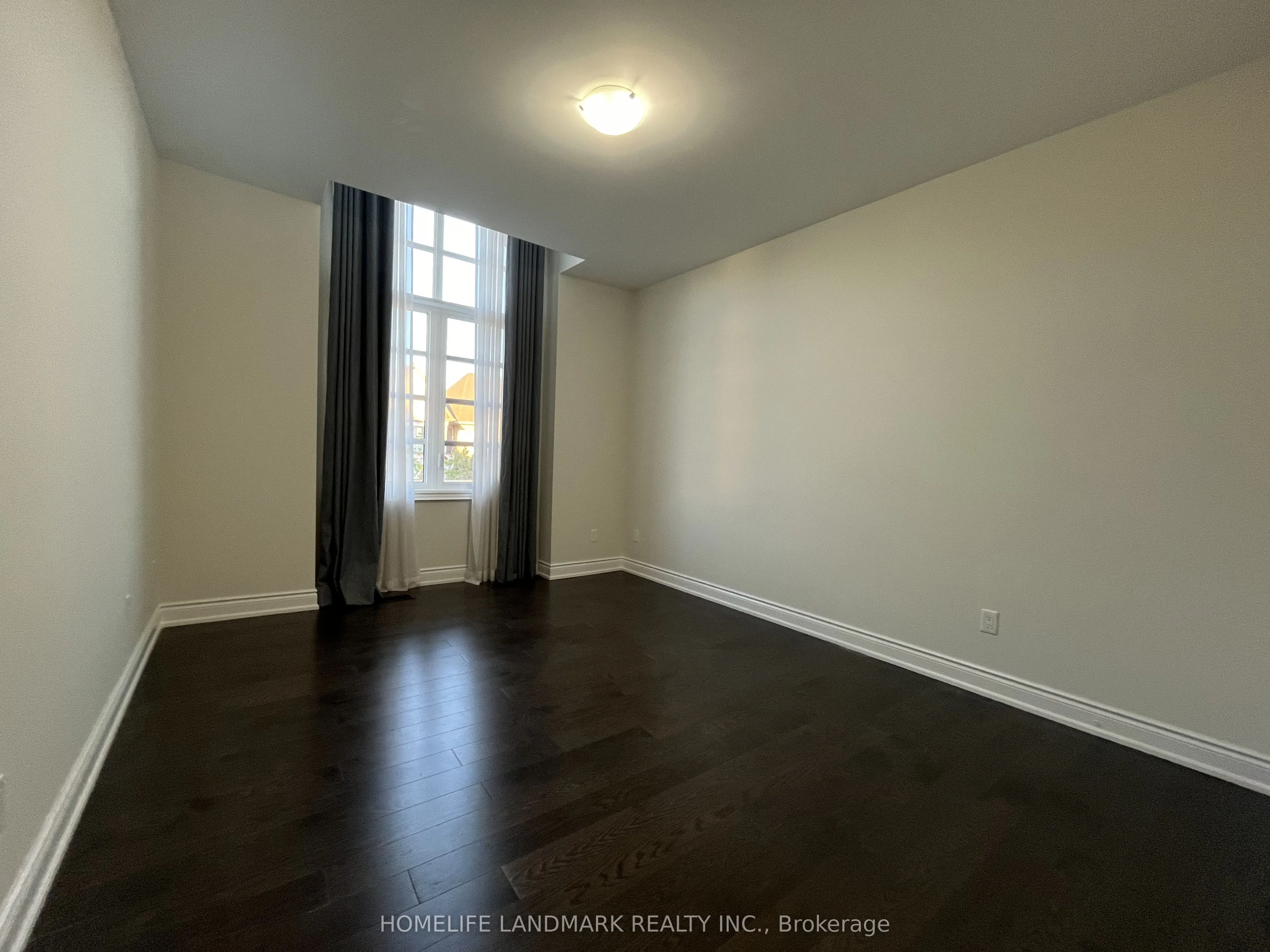 3068 Post Road