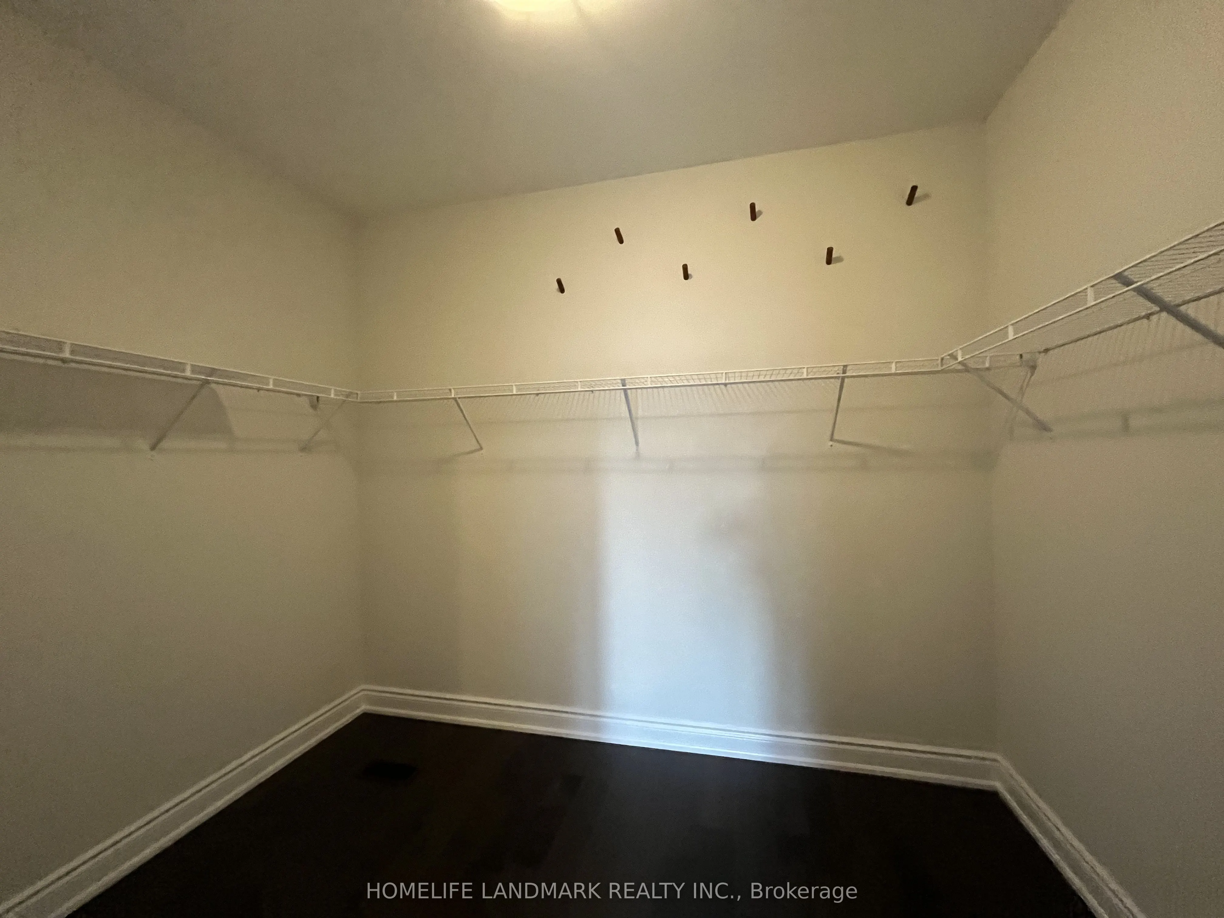 3068 Post Road