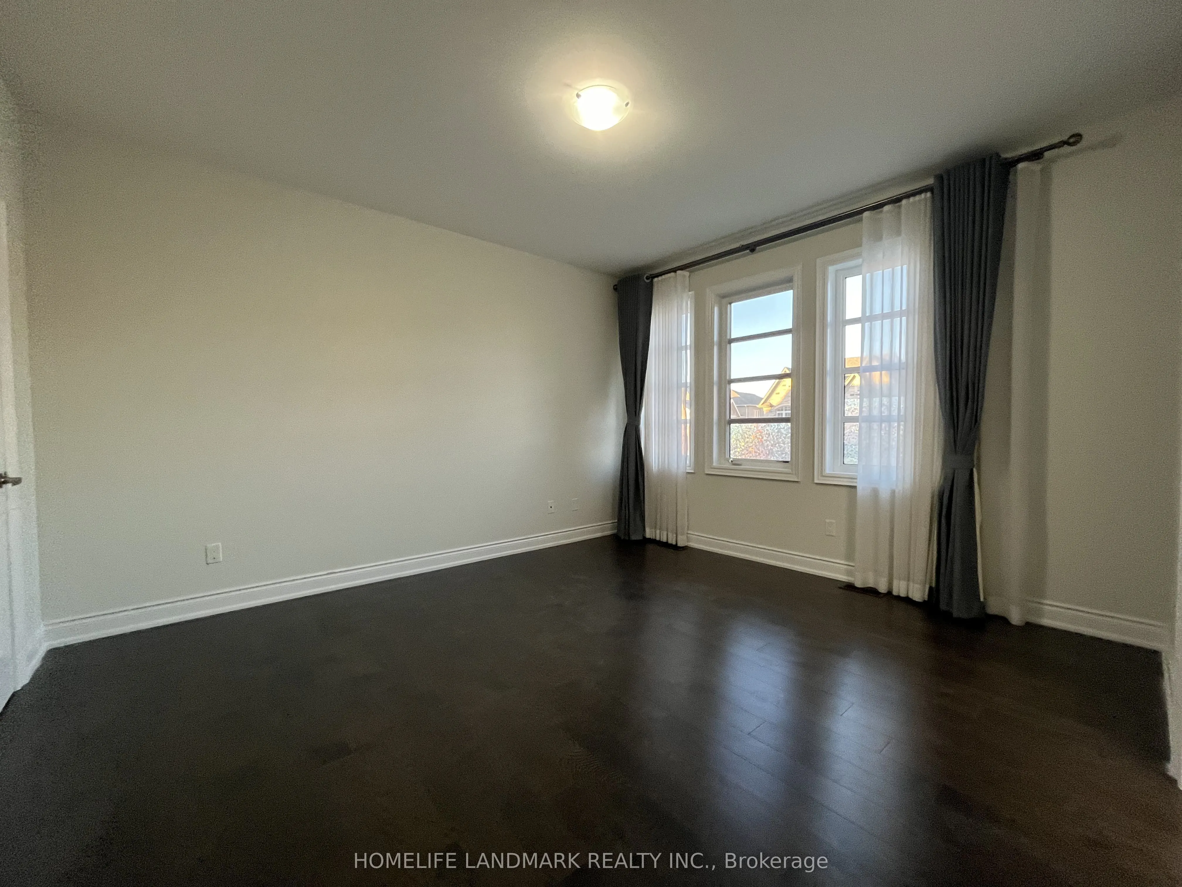 3068 Post Road