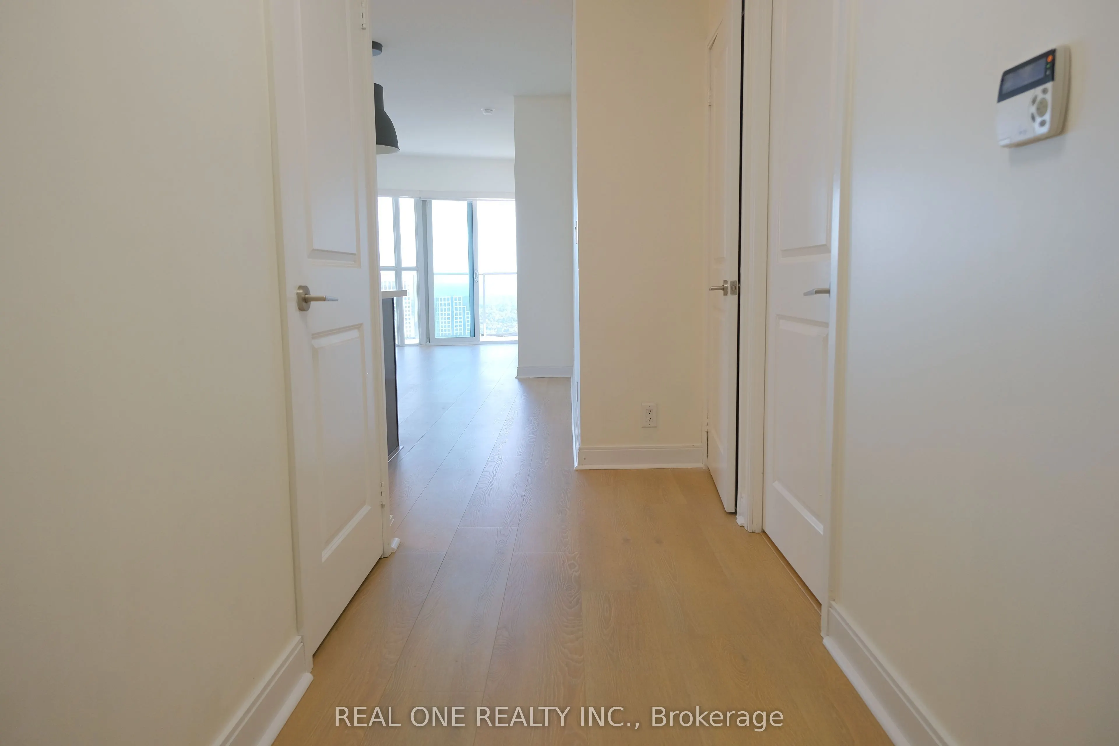 60 Absolute Avenue, #4402