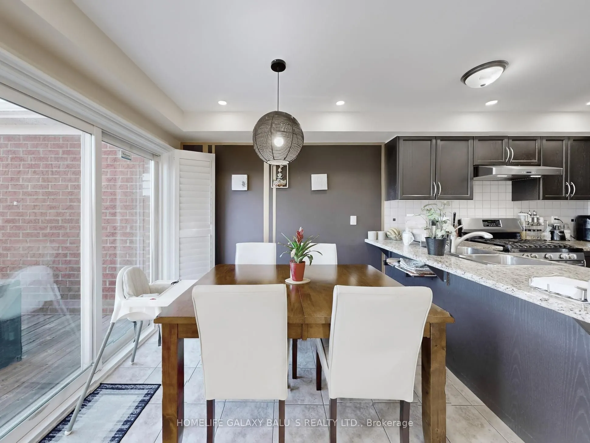 493 Nairn Circle