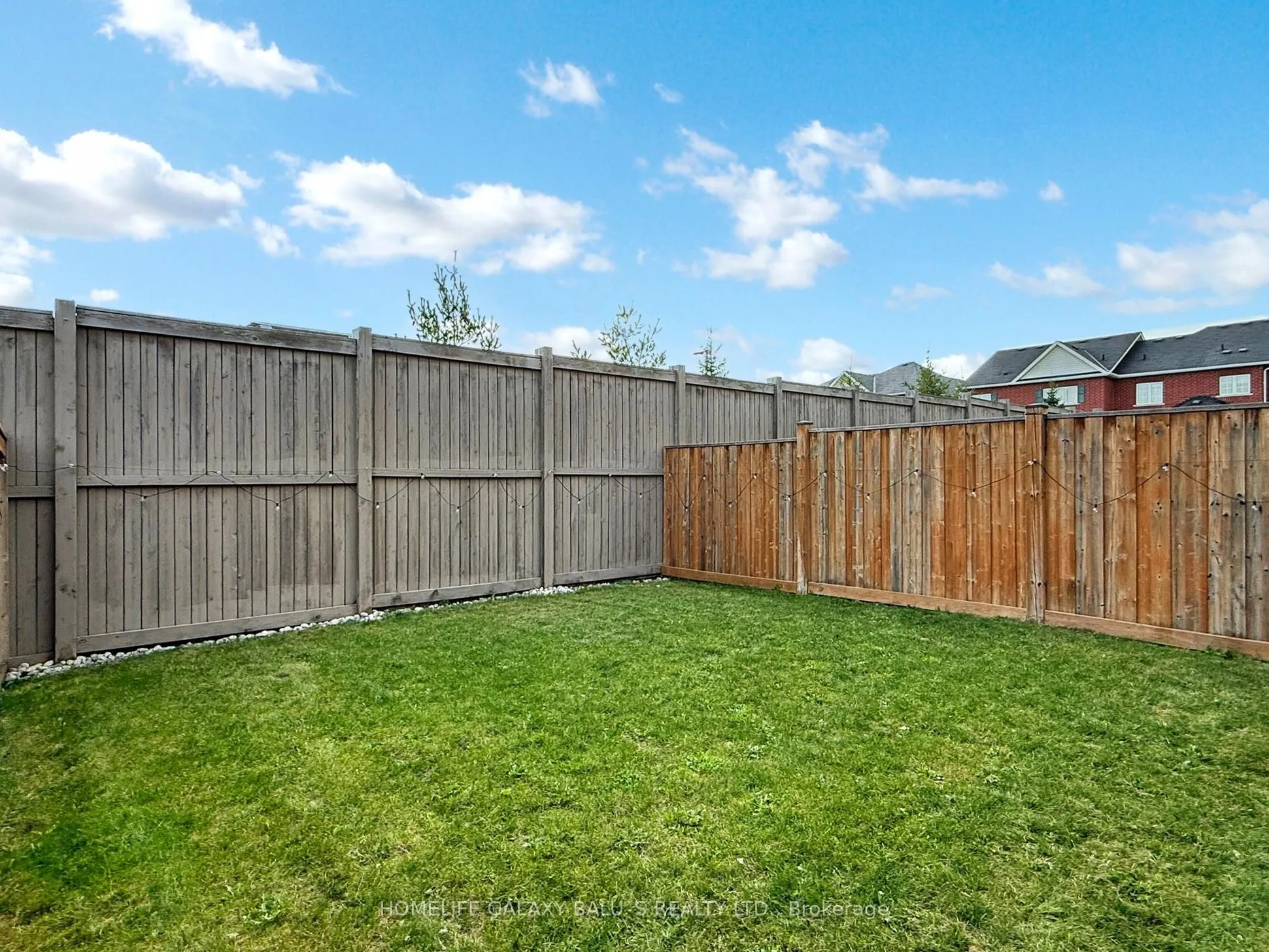 493 Nairn Circle