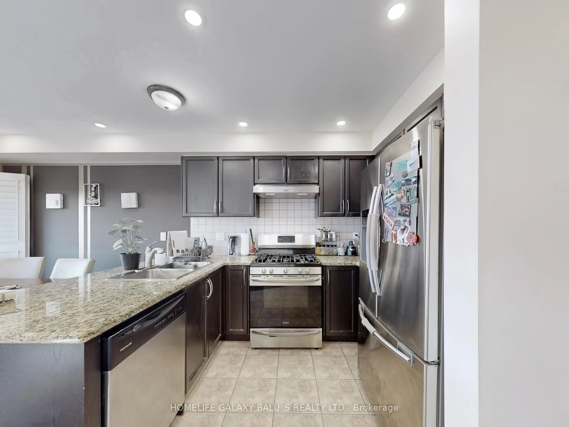 493 Nairn Circle