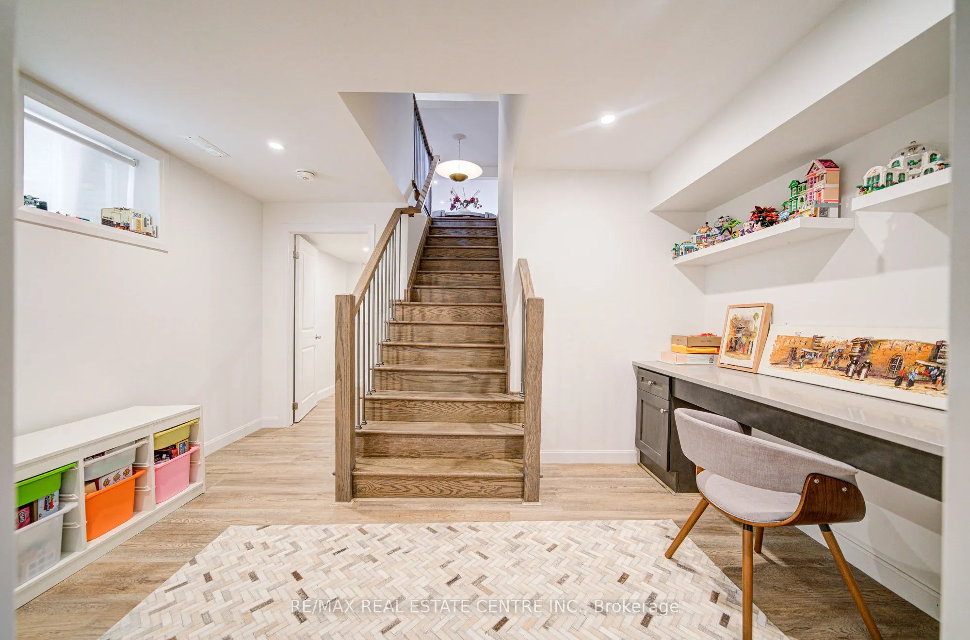 3268 Cloise Way